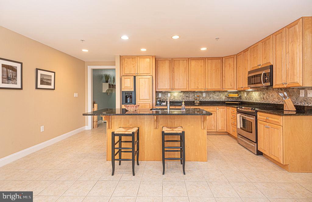301 14TH STREET 205