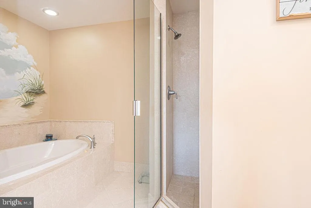 Additional image 110 of 301 14th Street Unit 205, Ocean City, MD 21842