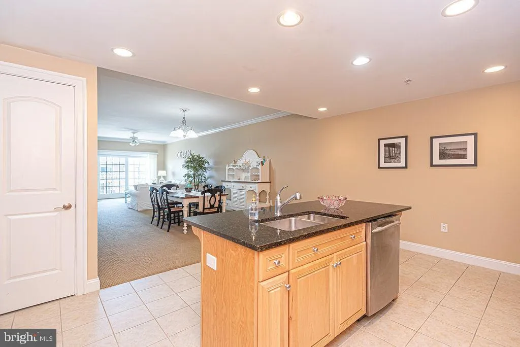 Additional image 8 of 301 14th Street Unit 205, Ocean City, MD 21842