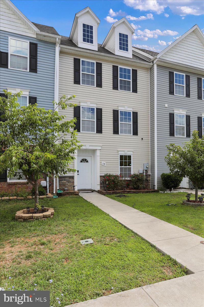 INWOOD VILLAGE - Residential