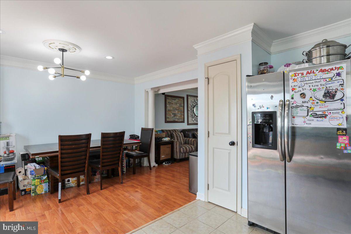 INWOOD VILLAGE - Residential