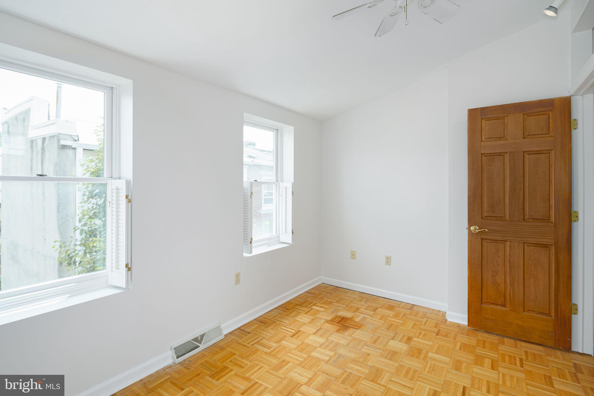 BELLA VISTA - Residential Lease