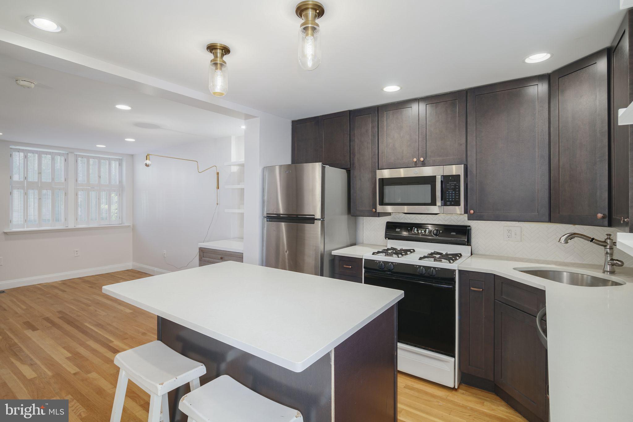 BELLA VISTA - Residential Lease