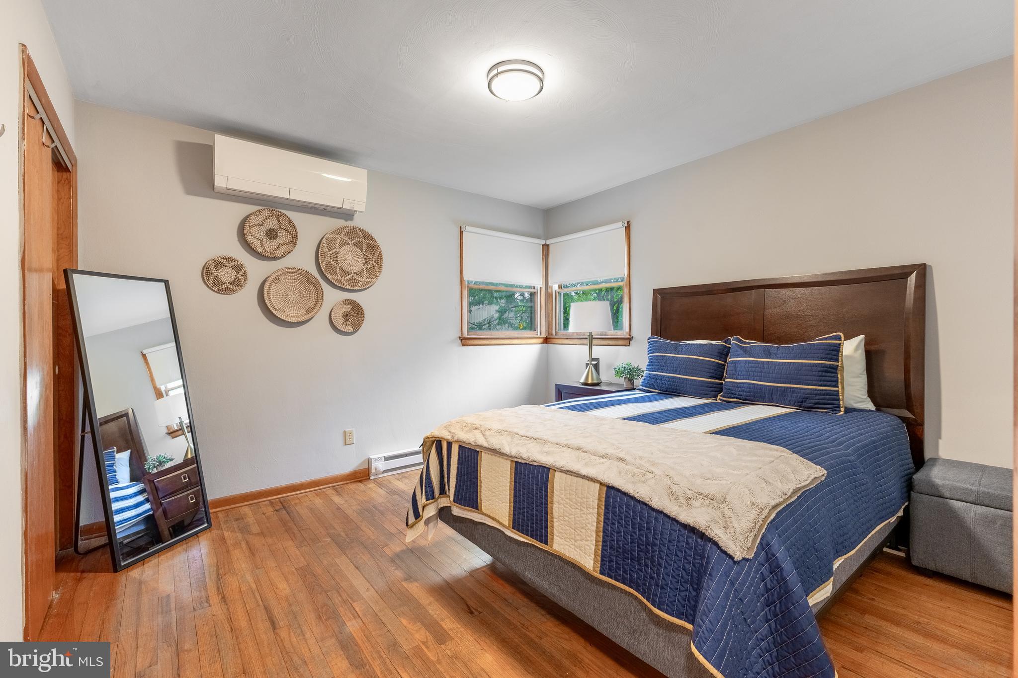 COLLEGE HEIGHTS - Residential