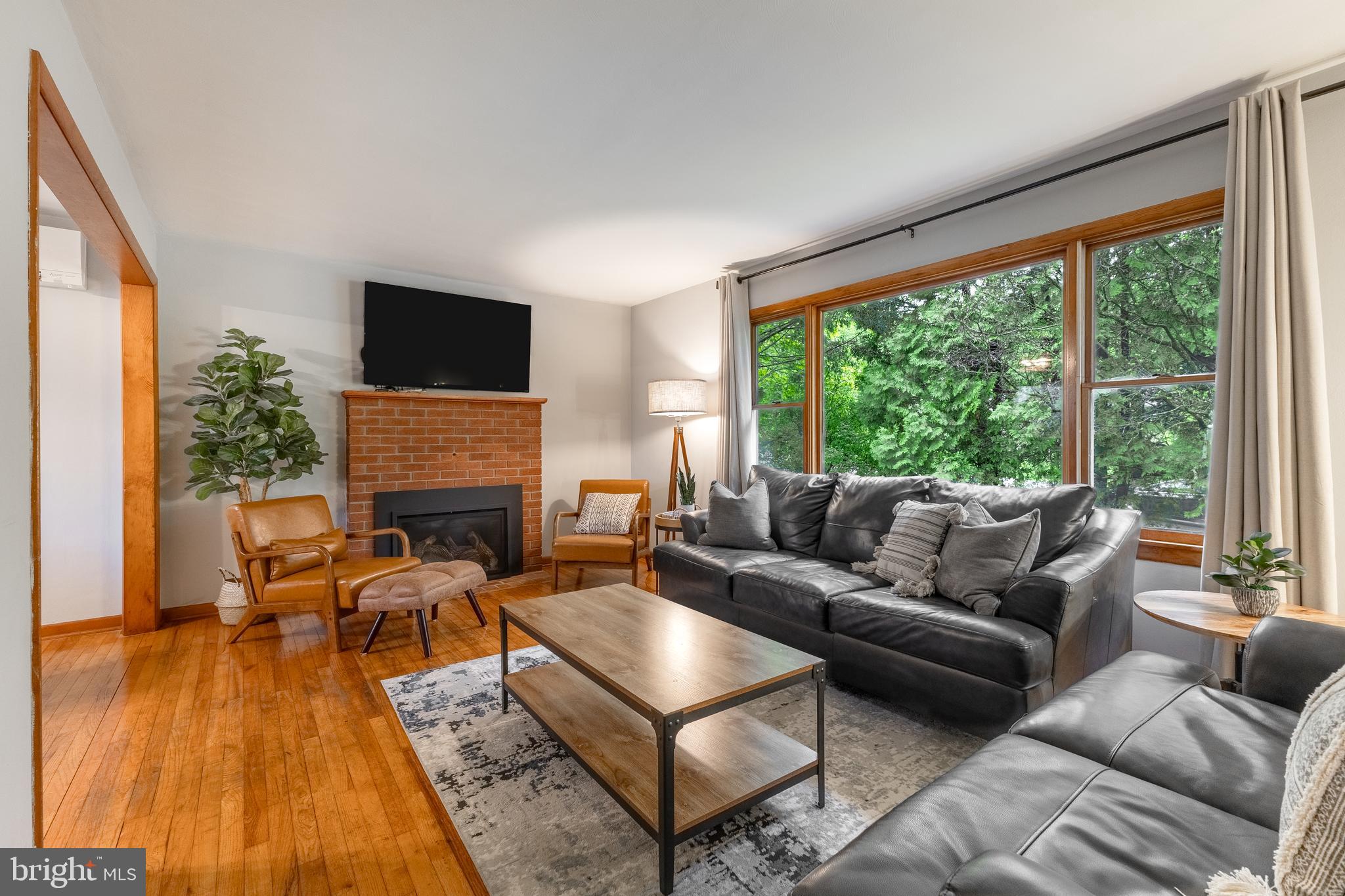 COLLEGE HEIGHTS - Residential