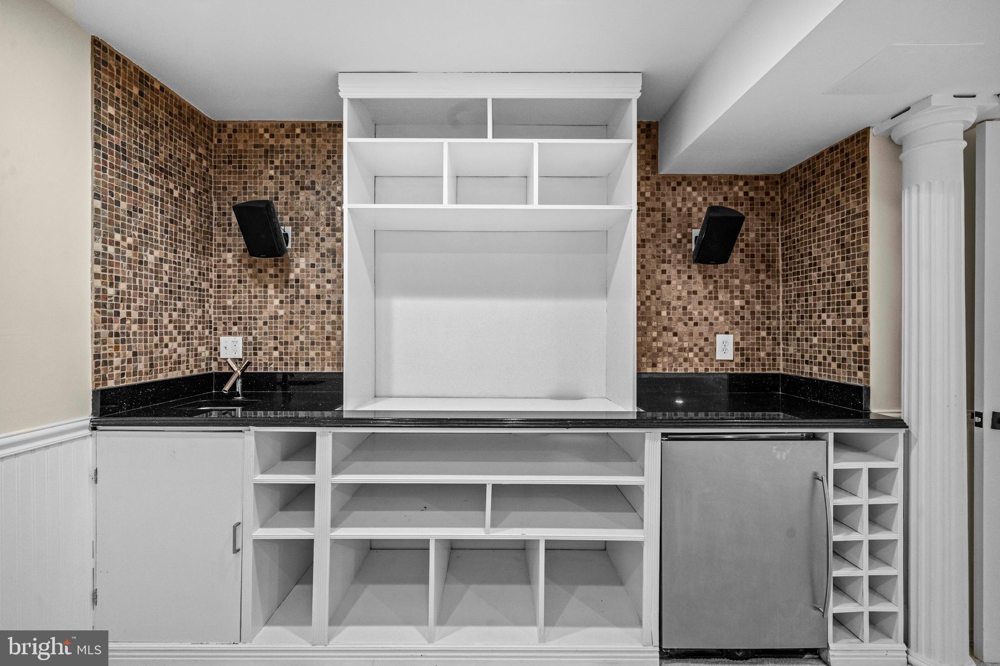 BEVERLY MANOR - Residential