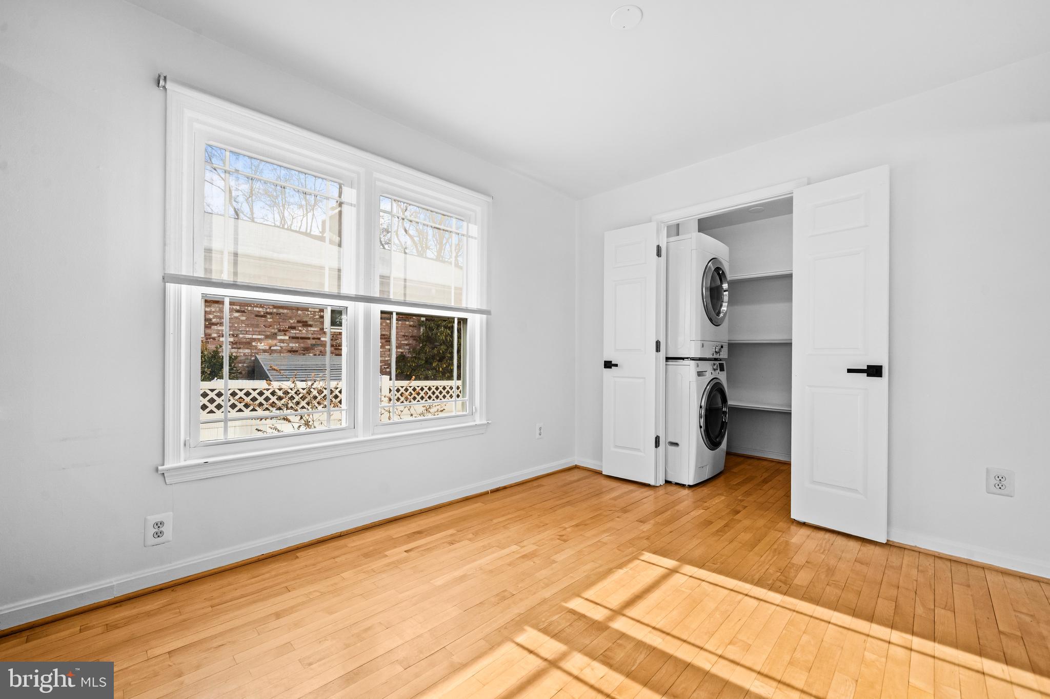 BEVERLY MANOR - Residential