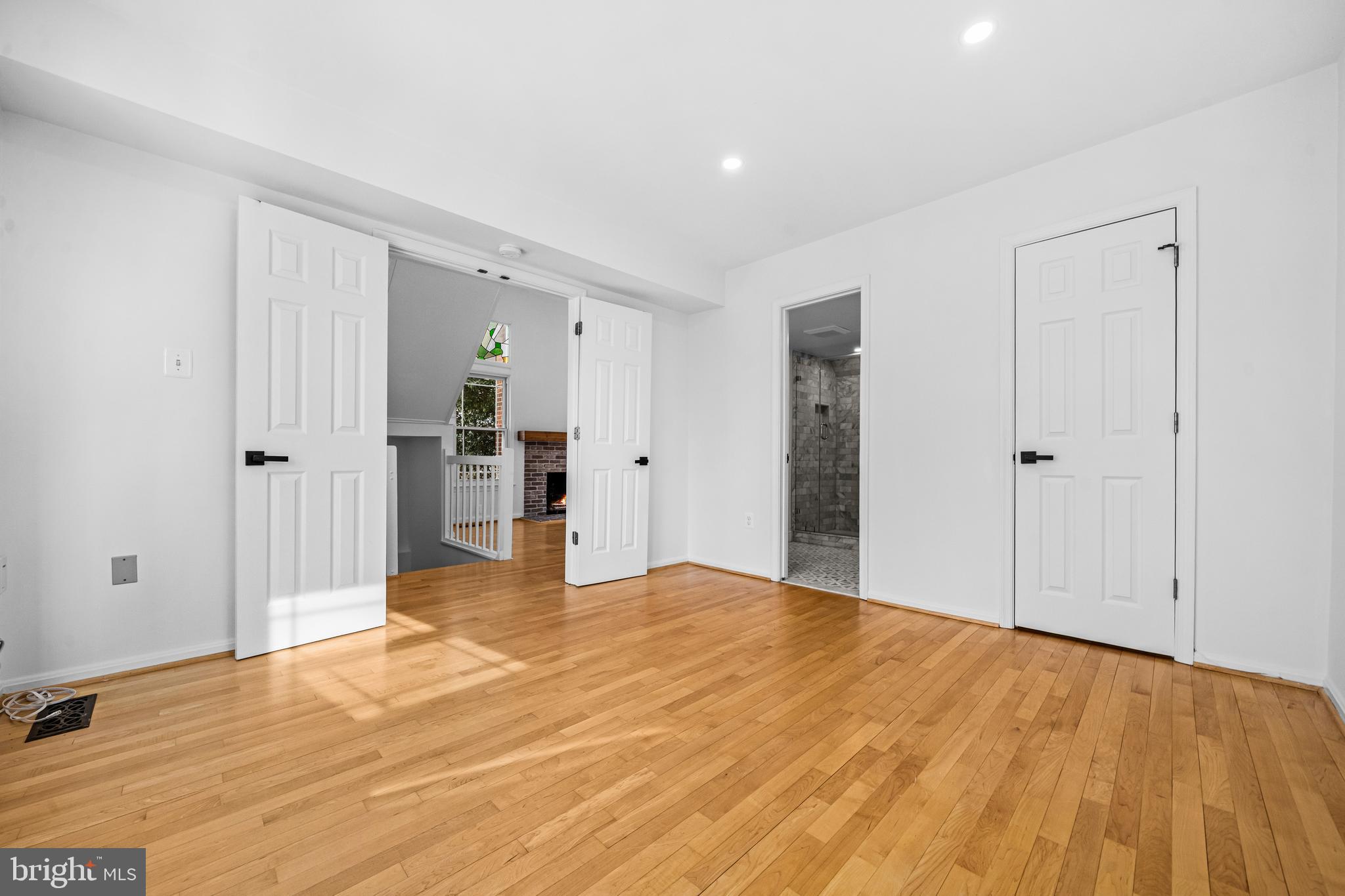 BEVERLY MANOR - Residential