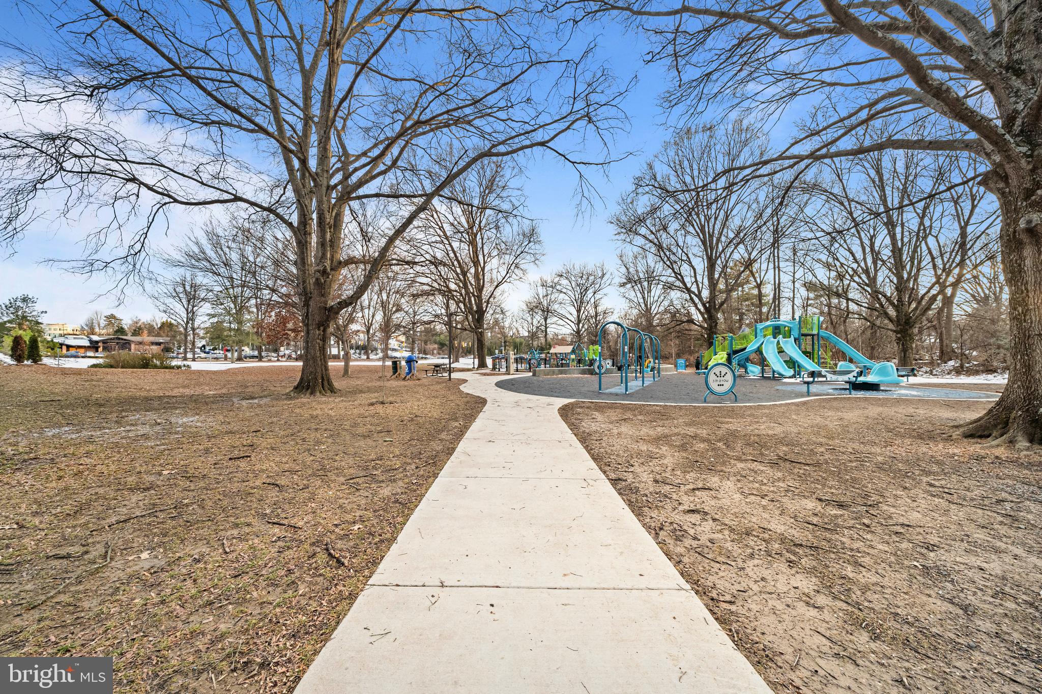 BEVERLY MANOR - Residential