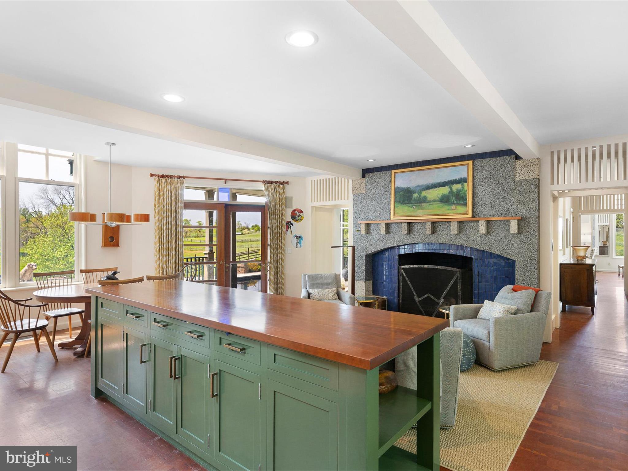 CHESHIRE HUNT - Residential