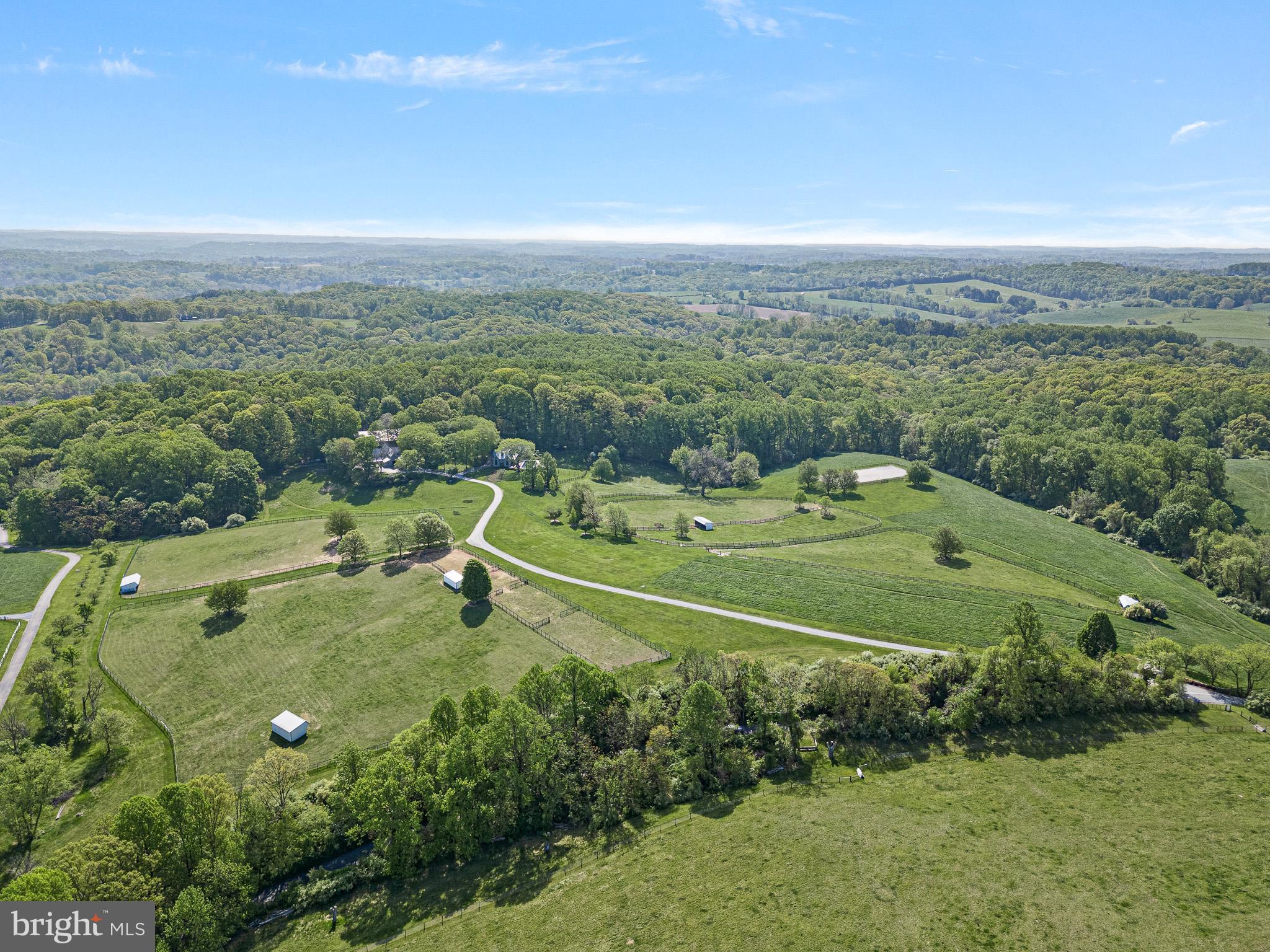 CHESHIRE HUNT - Residential