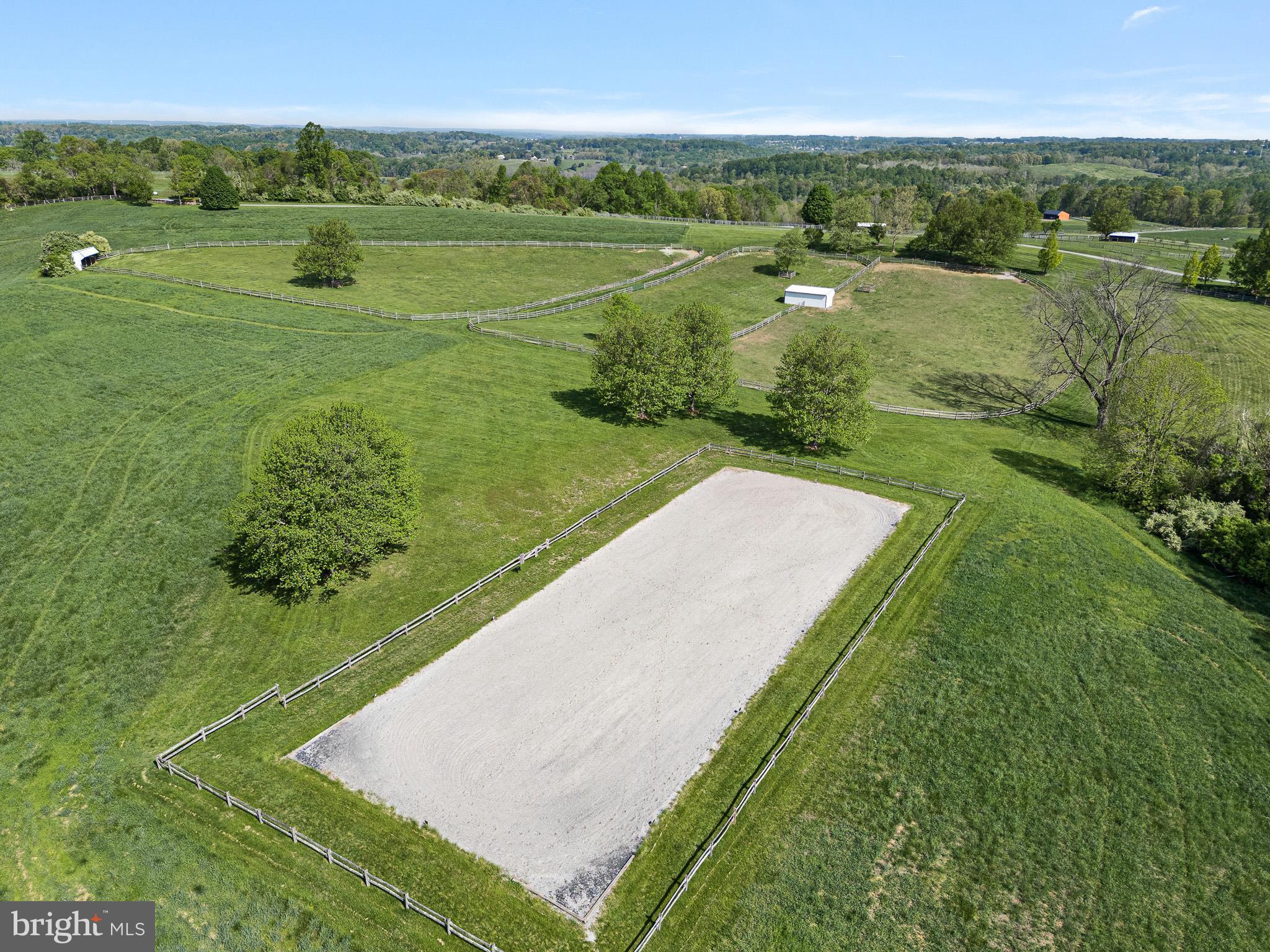 CHESHIRE HUNT - Residential