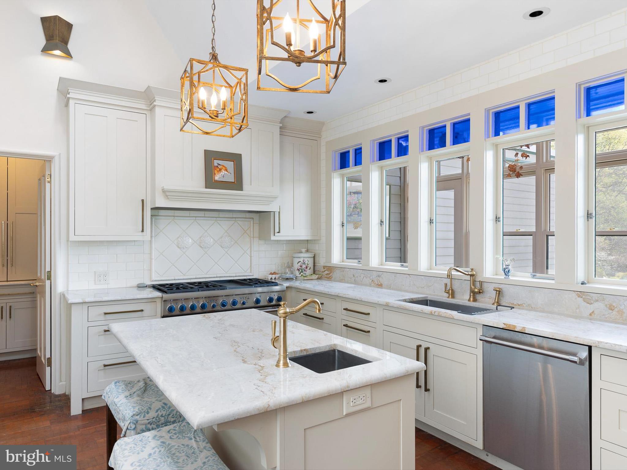 CHESHIRE HUNT - Residential