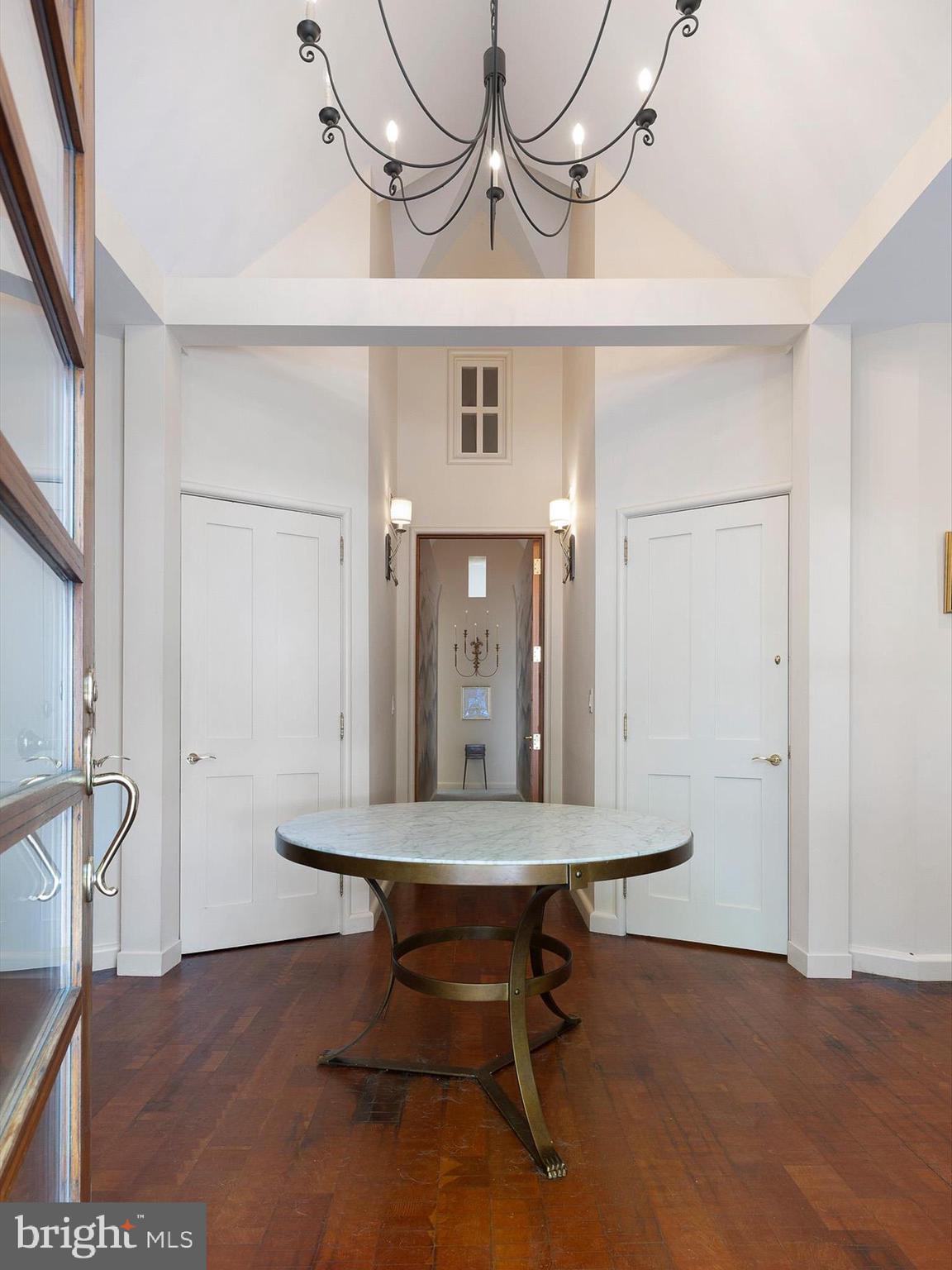 CHESHIRE HUNT - Residential