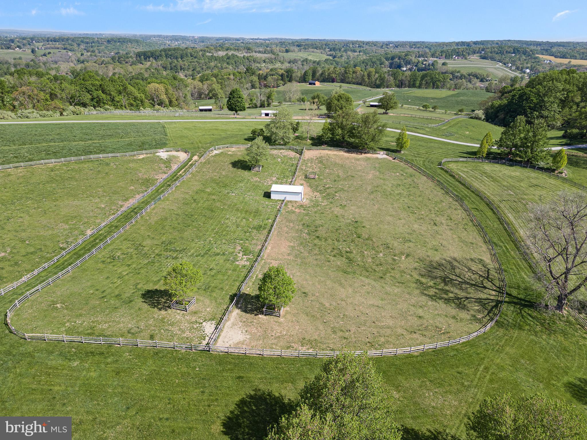 CHESHIRE HUNT - Residential