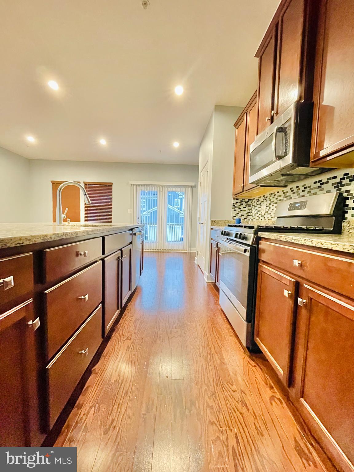 GREENLEIGH AT CROSSROADS - Residential