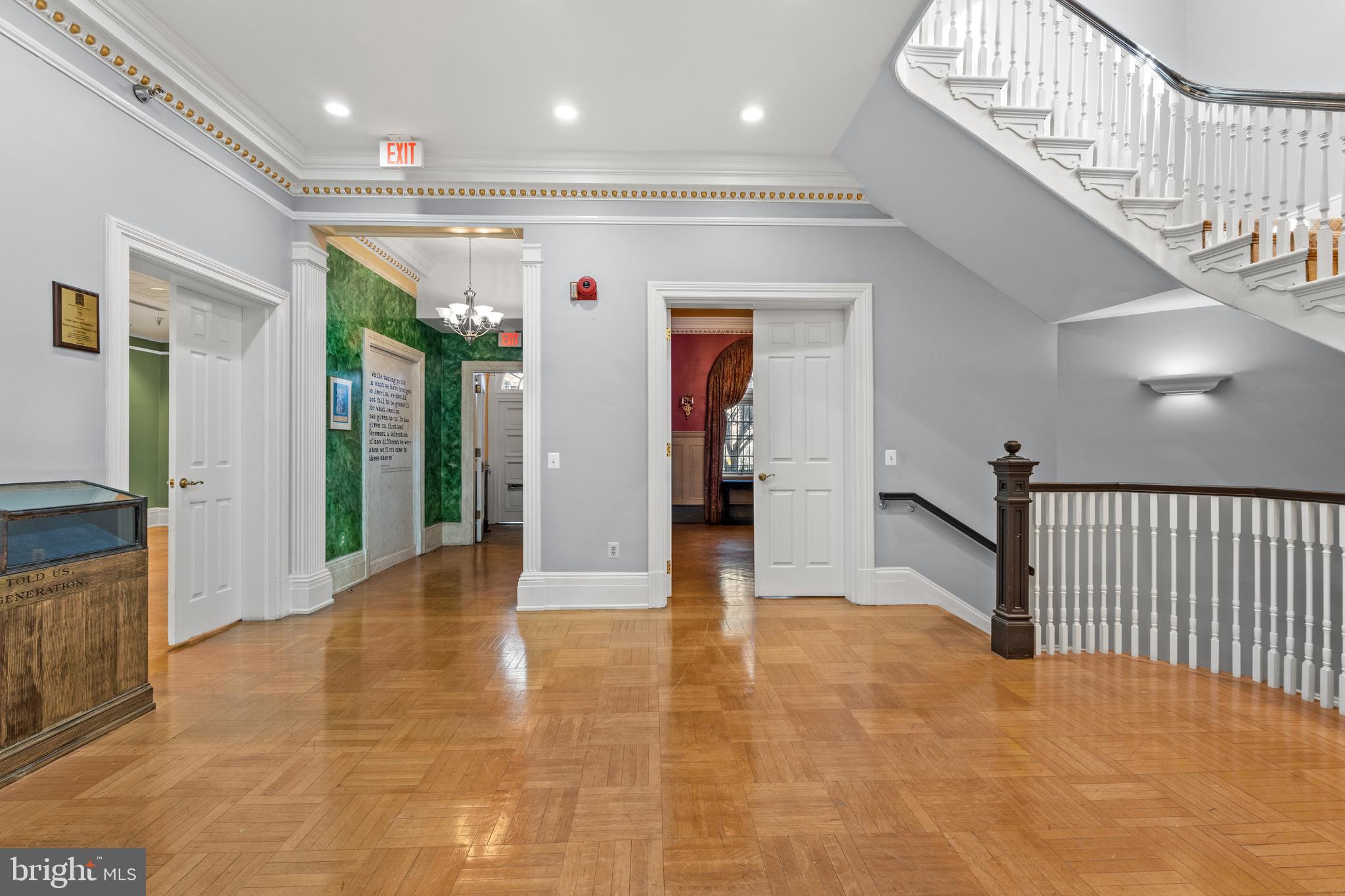 DUPONT CIRCLE - Residential