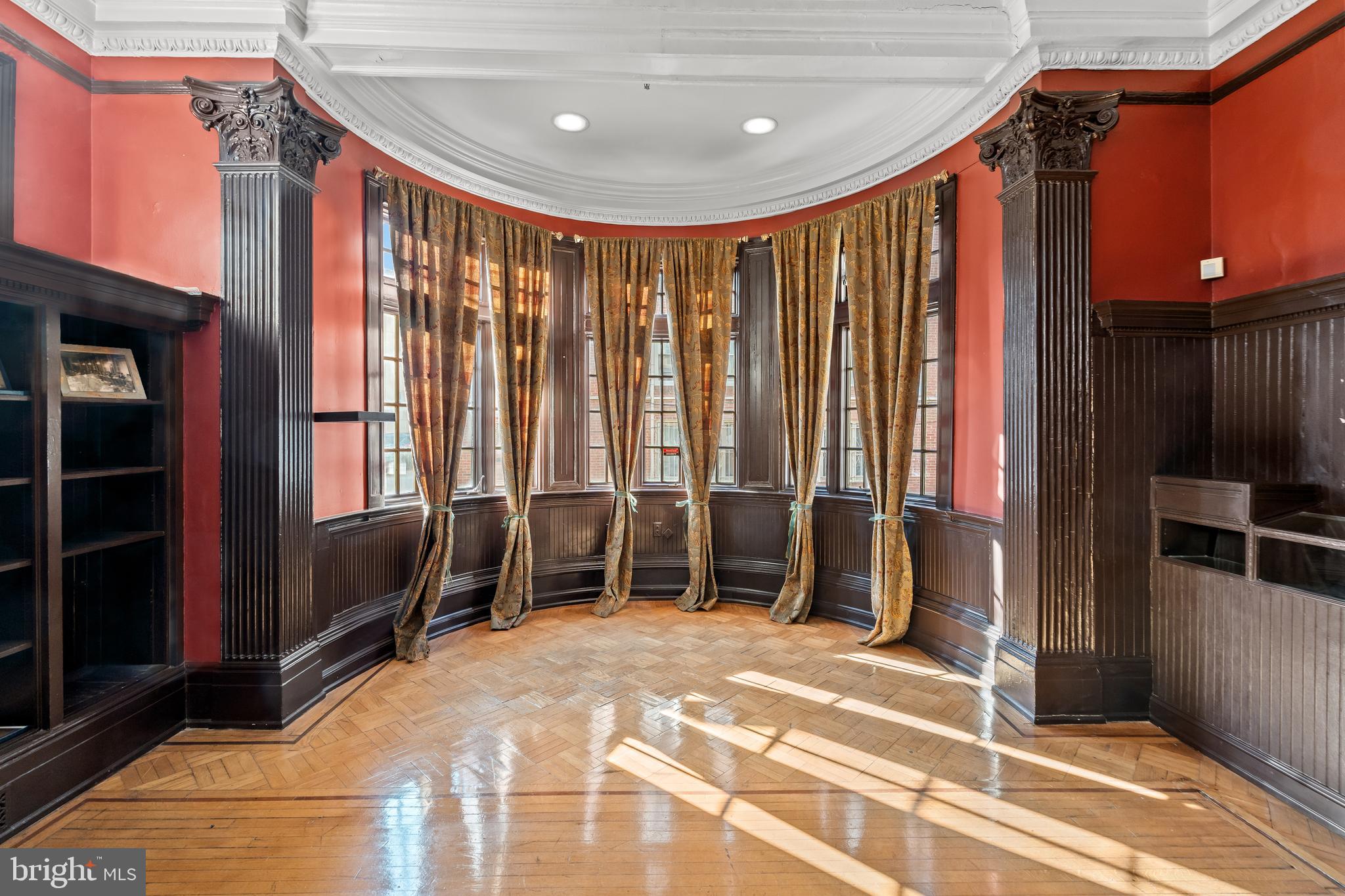 DUPONT CIRCLE - Residential