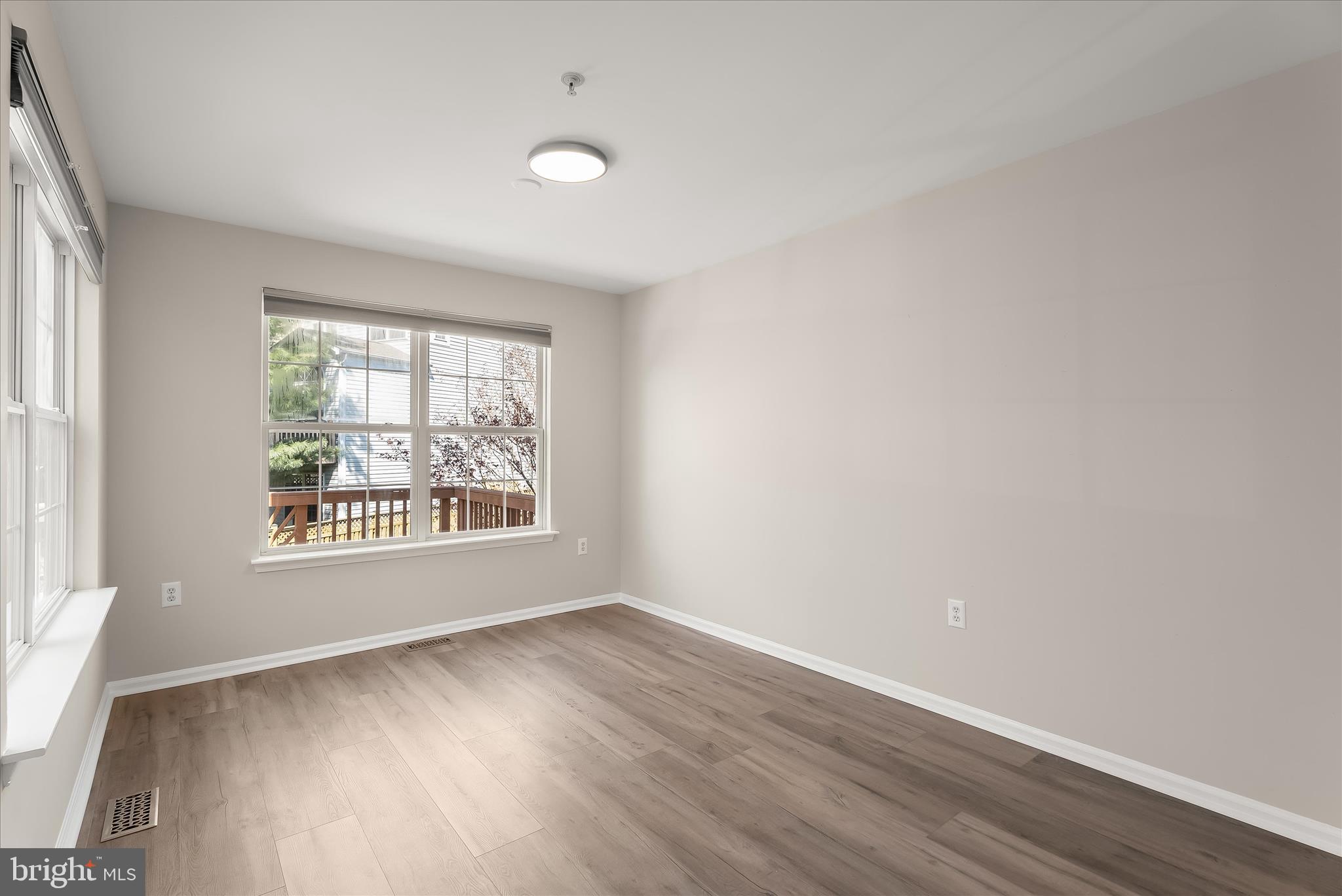 TUSCARORA KNOLLS - Residential