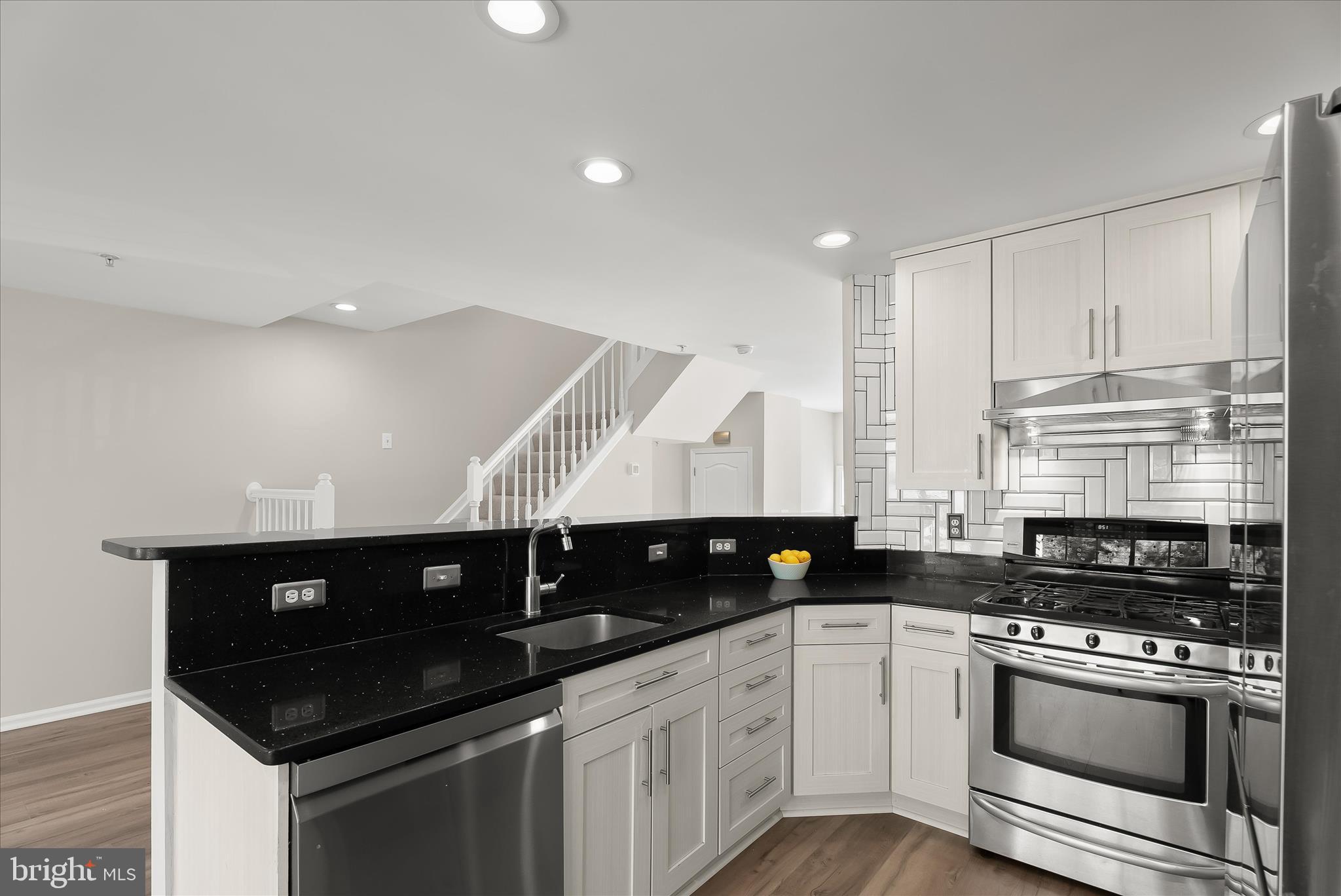 TUSCARORA KNOLLS - Residential