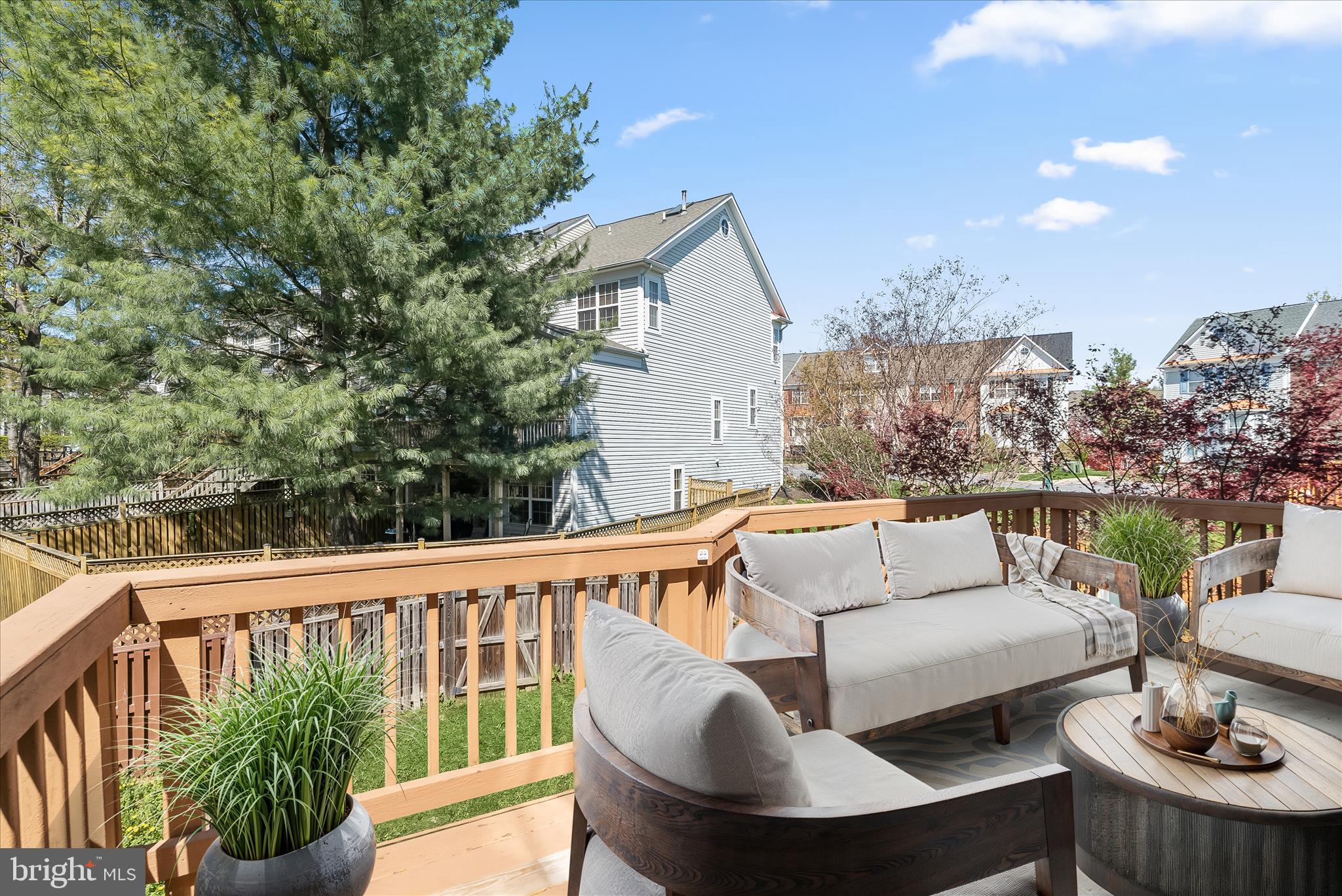 TUSCARORA KNOLLS - Residential