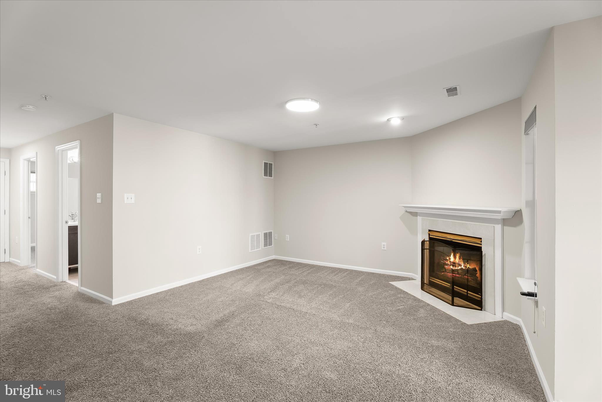 TUSCARORA KNOLLS - Residential