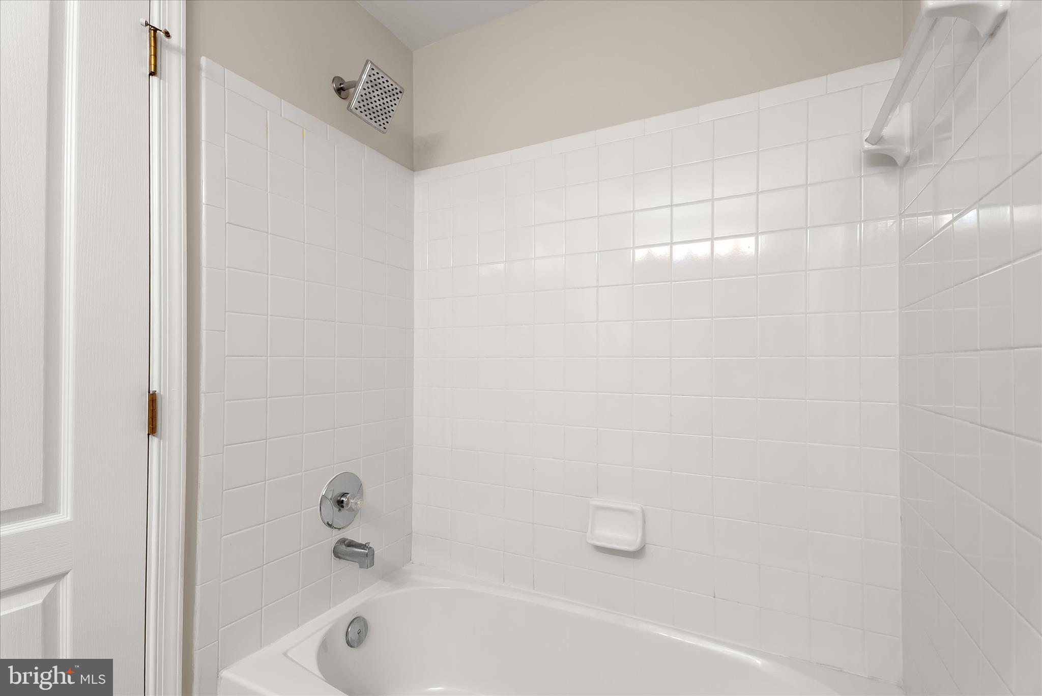 TUSCARORA KNOLLS - Residential