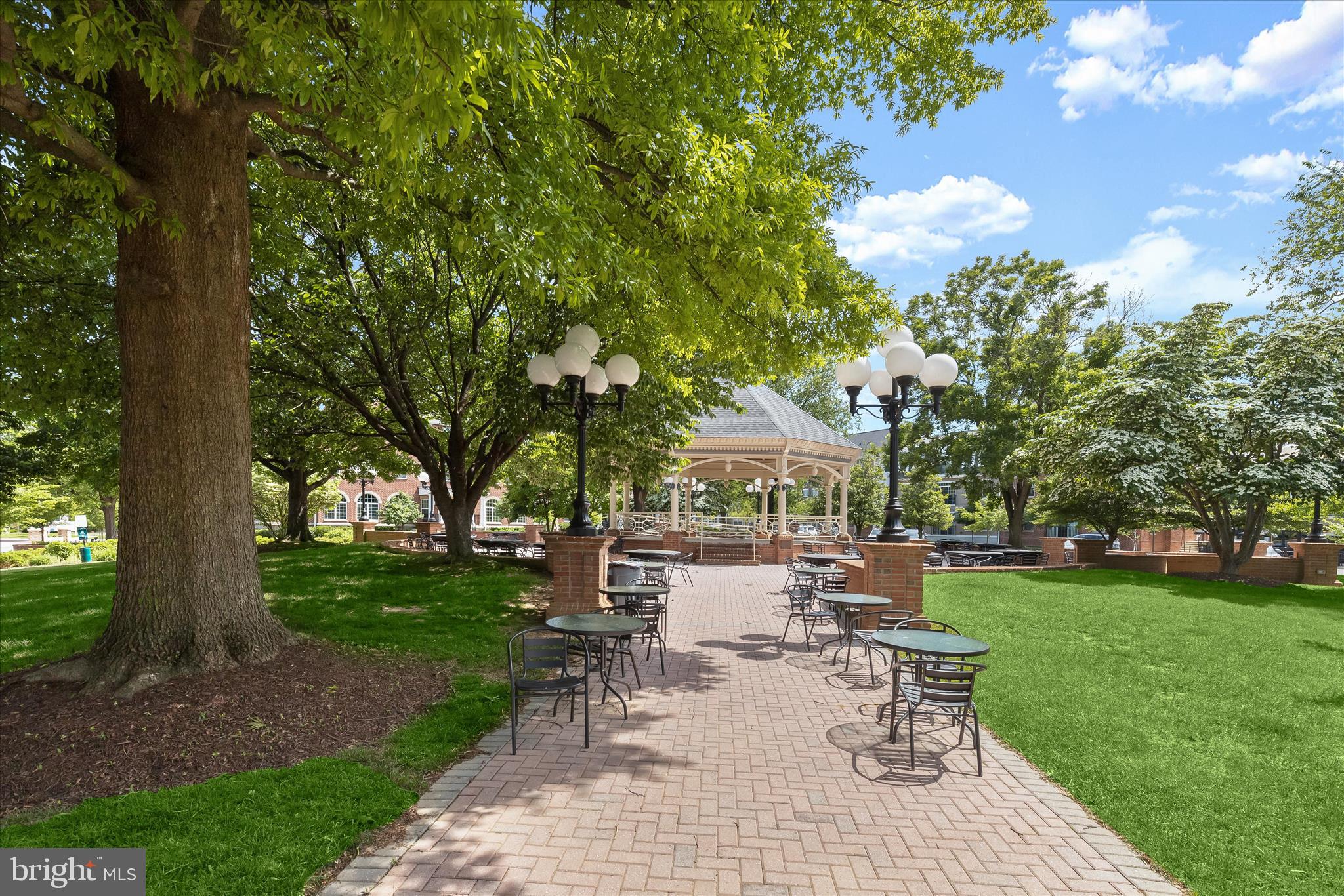 TUSCARORA KNOLLS - Residential