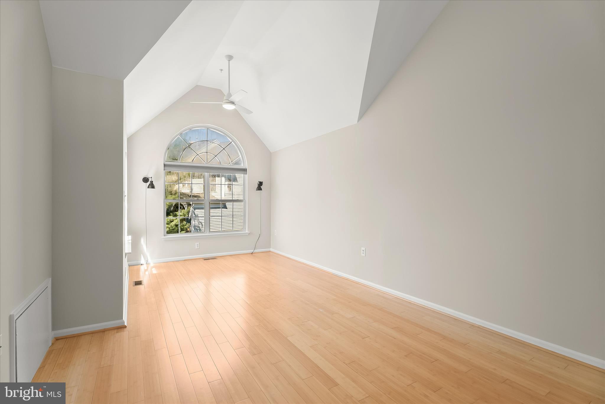 TUSCARORA KNOLLS - Residential