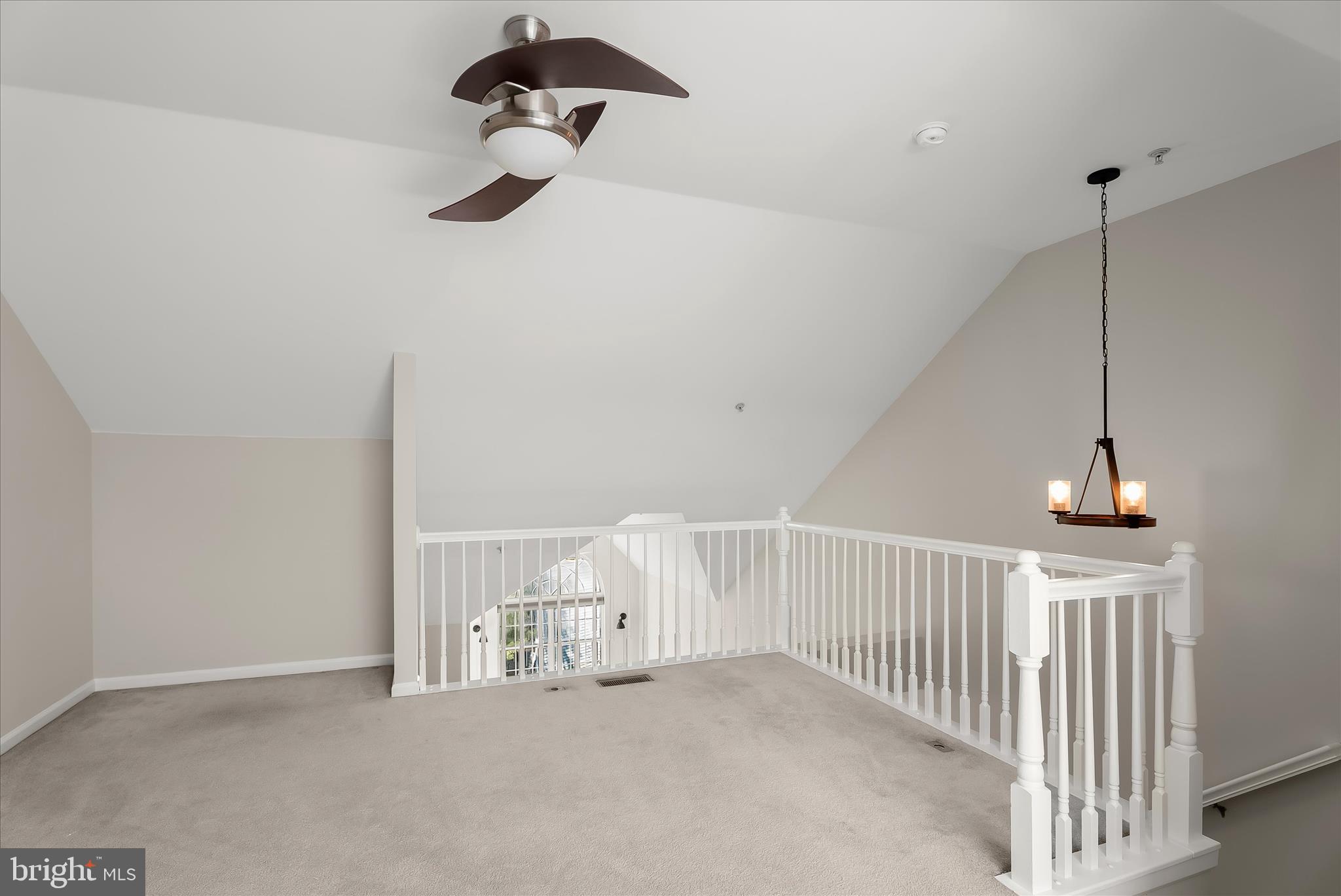 TUSCARORA KNOLLS - Residential