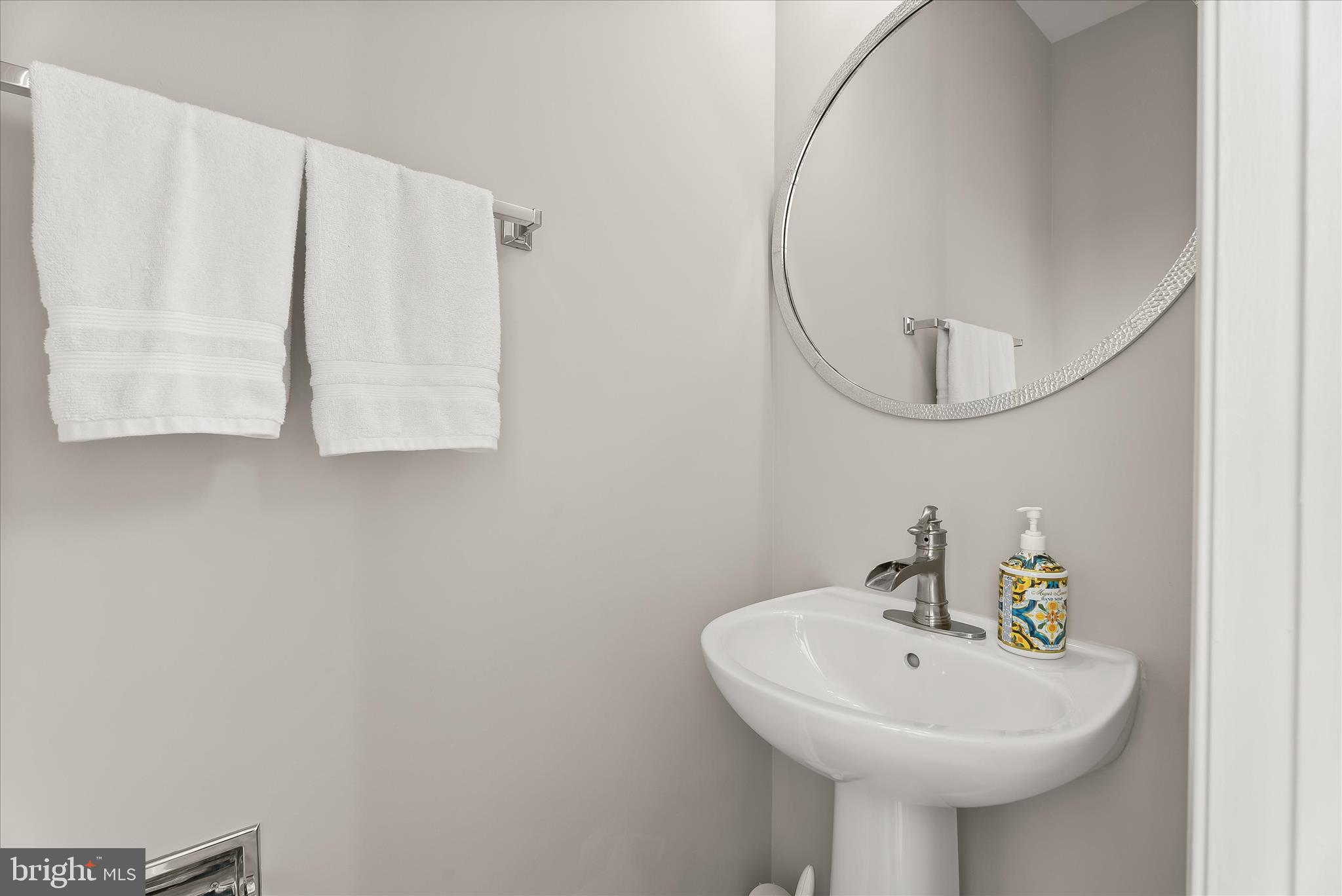 TUSCARORA KNOLLS - Residential