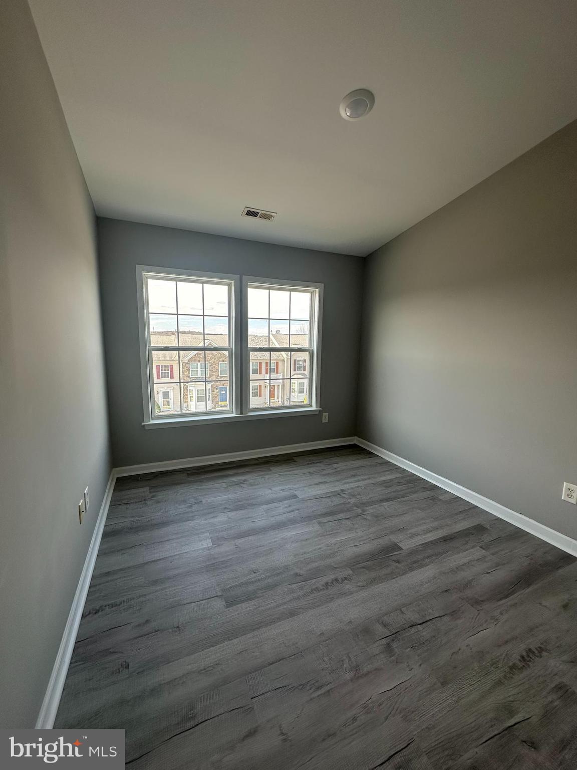 FAIRWAYS WEST - Residential