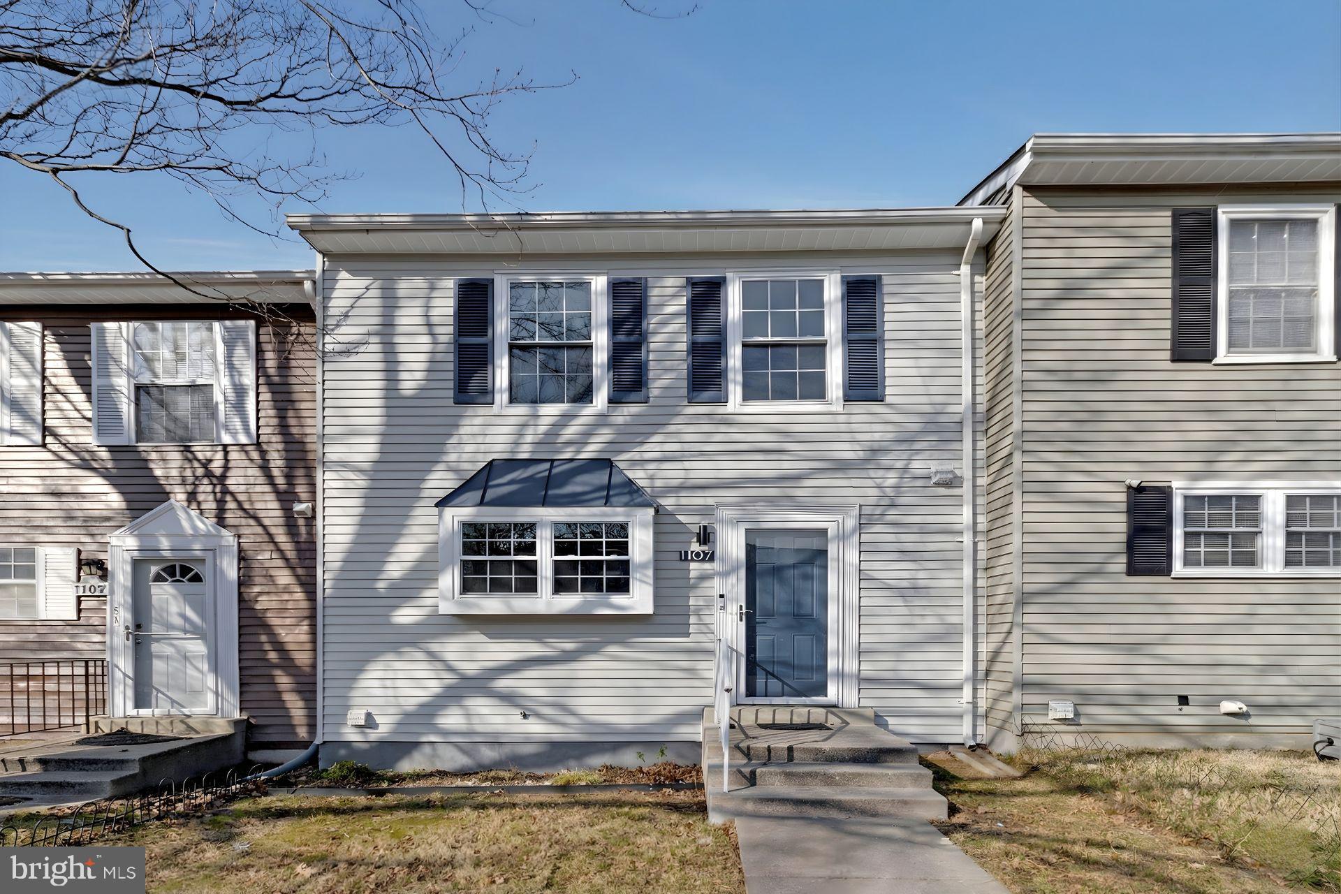 LONDON WOODS - Residential