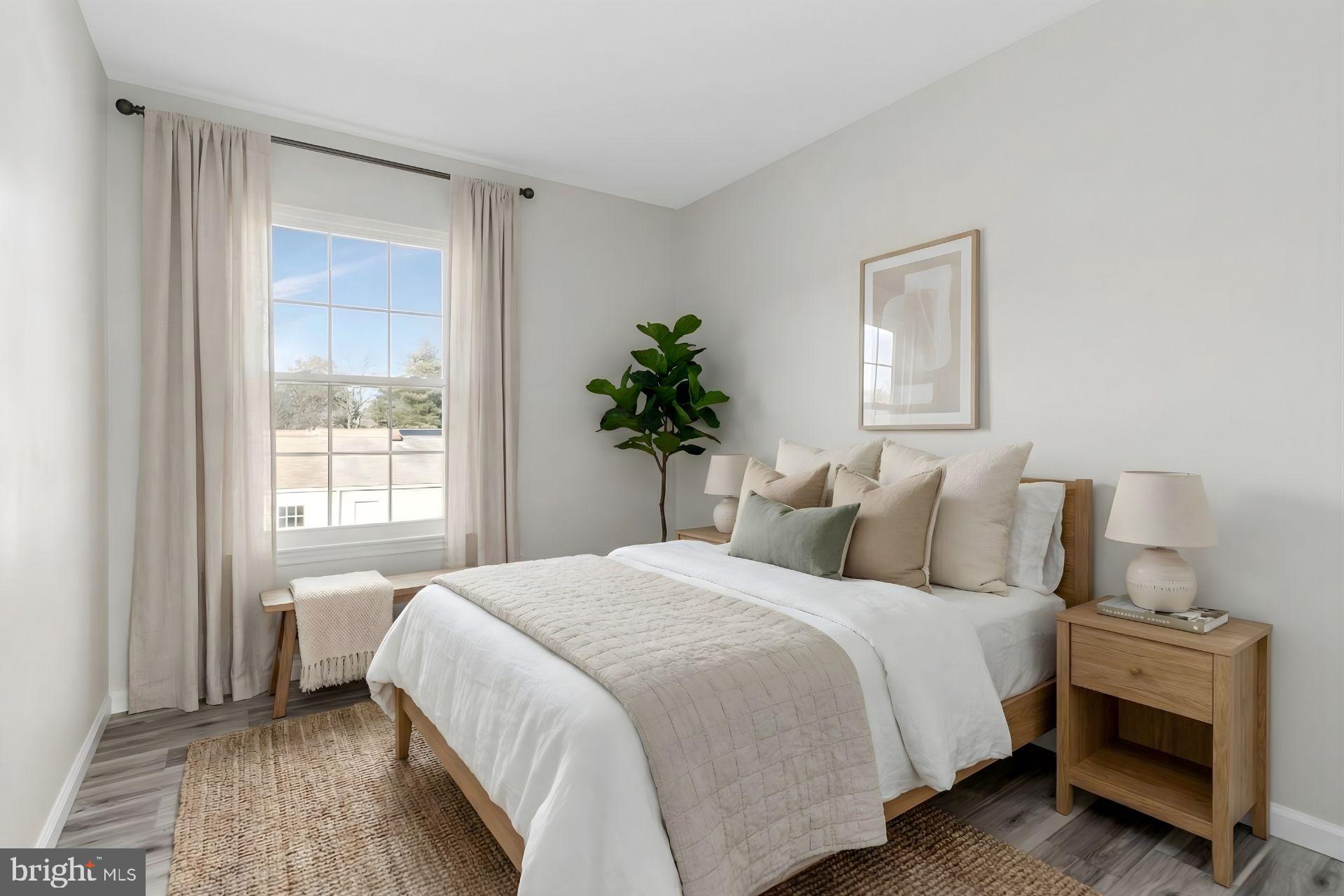 LONDON WOODS - Residential