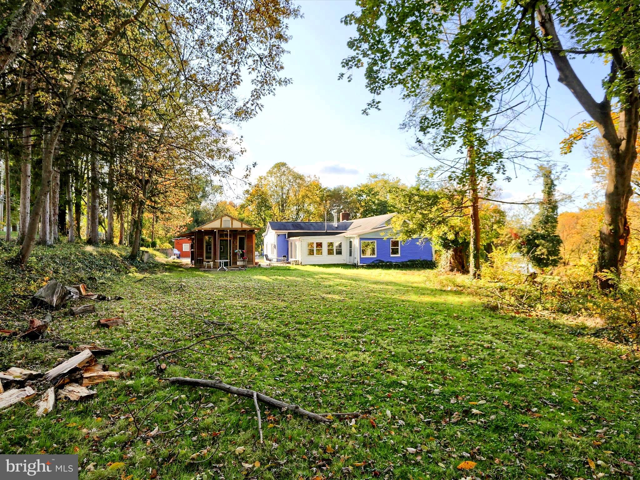 COUNTRY CLUB PARK - Residential