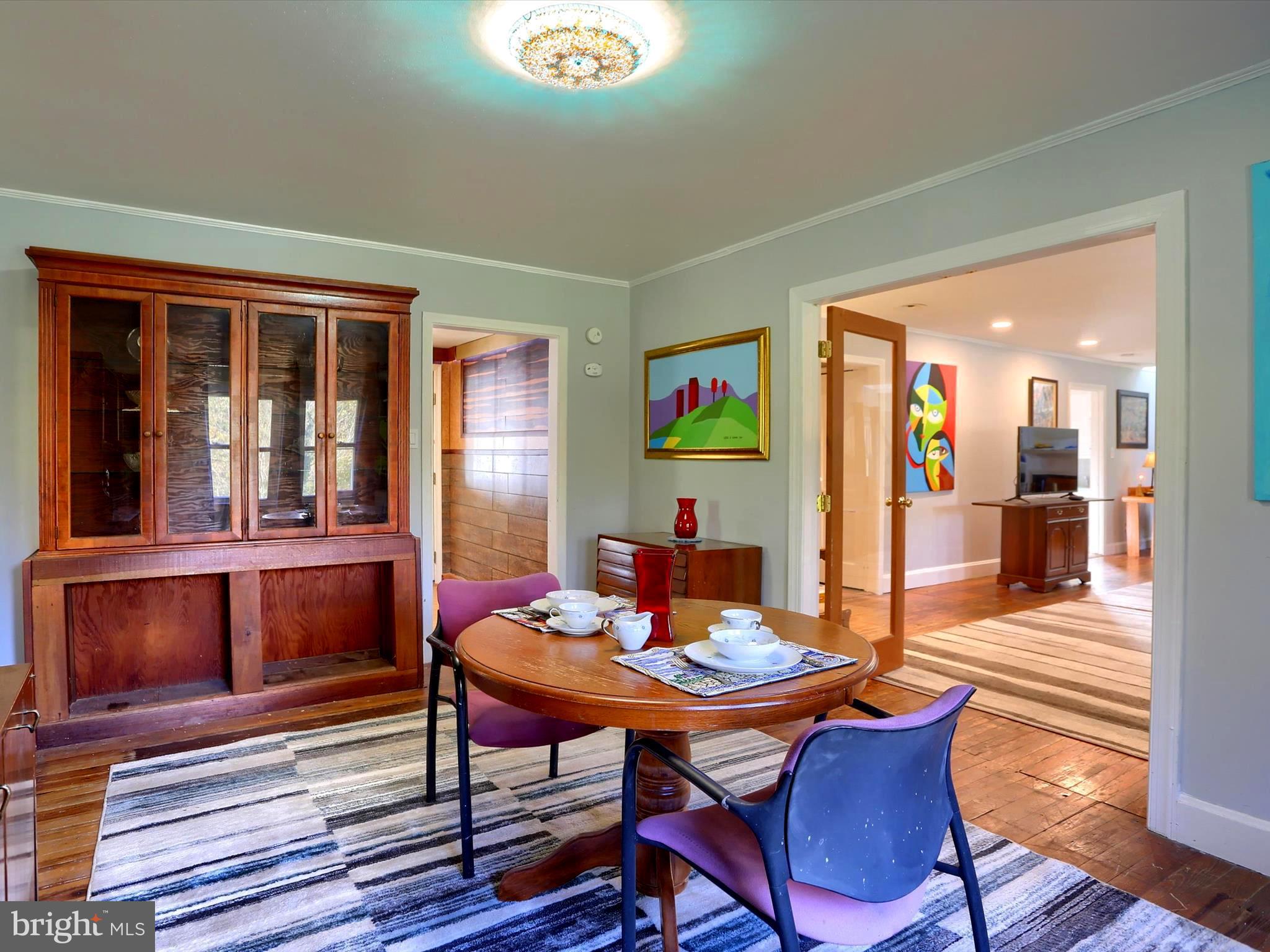 COUNTRY CLUB PARK - Residential