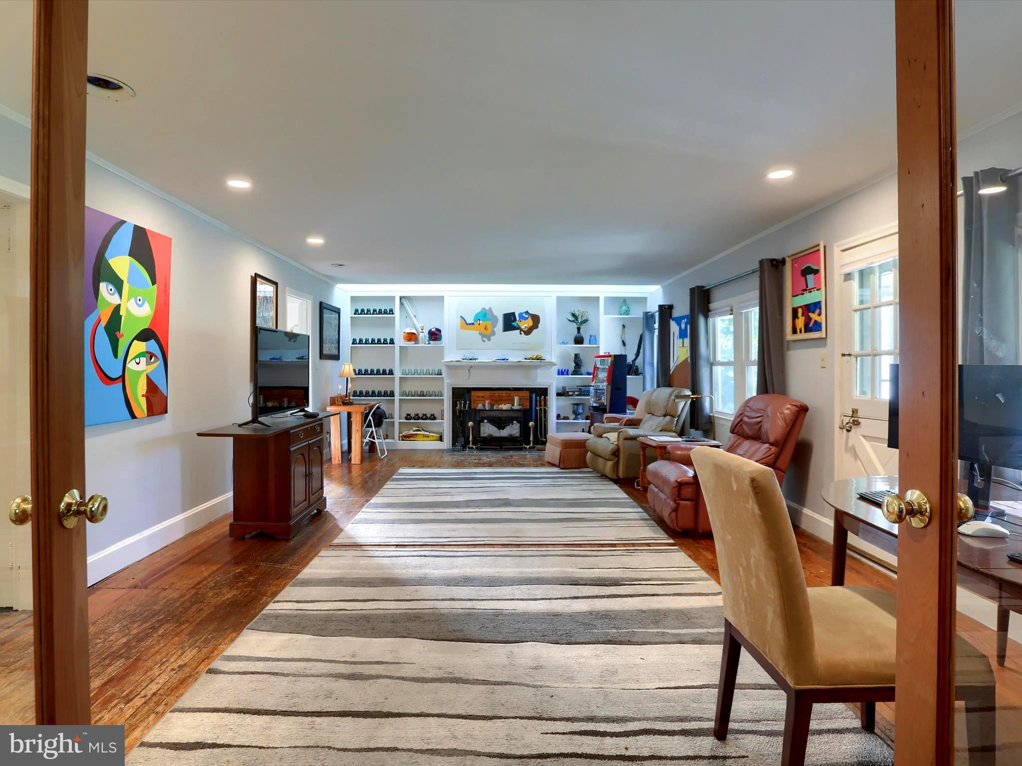 COUNTRY CLUB PARK - Residential