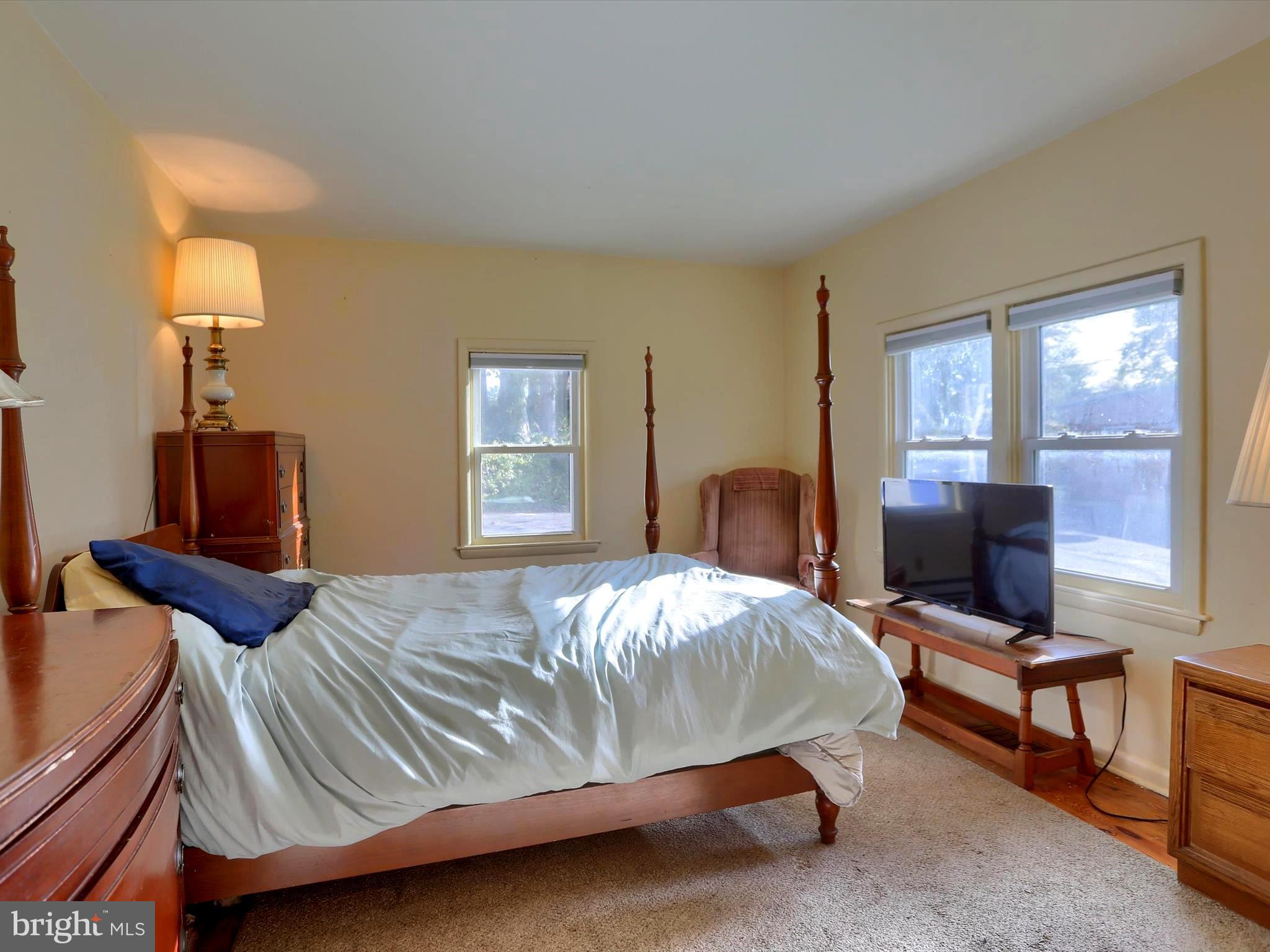 COUNTRY CLUB PARK - Residential