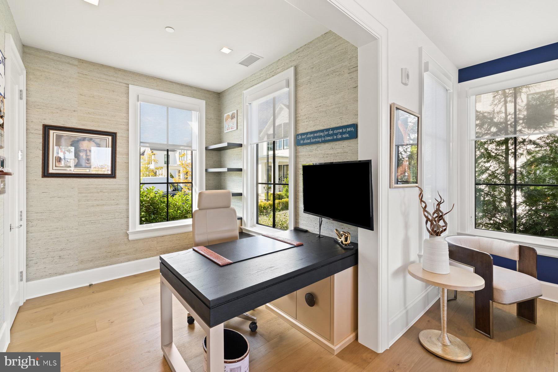 EASTPORT - Residential