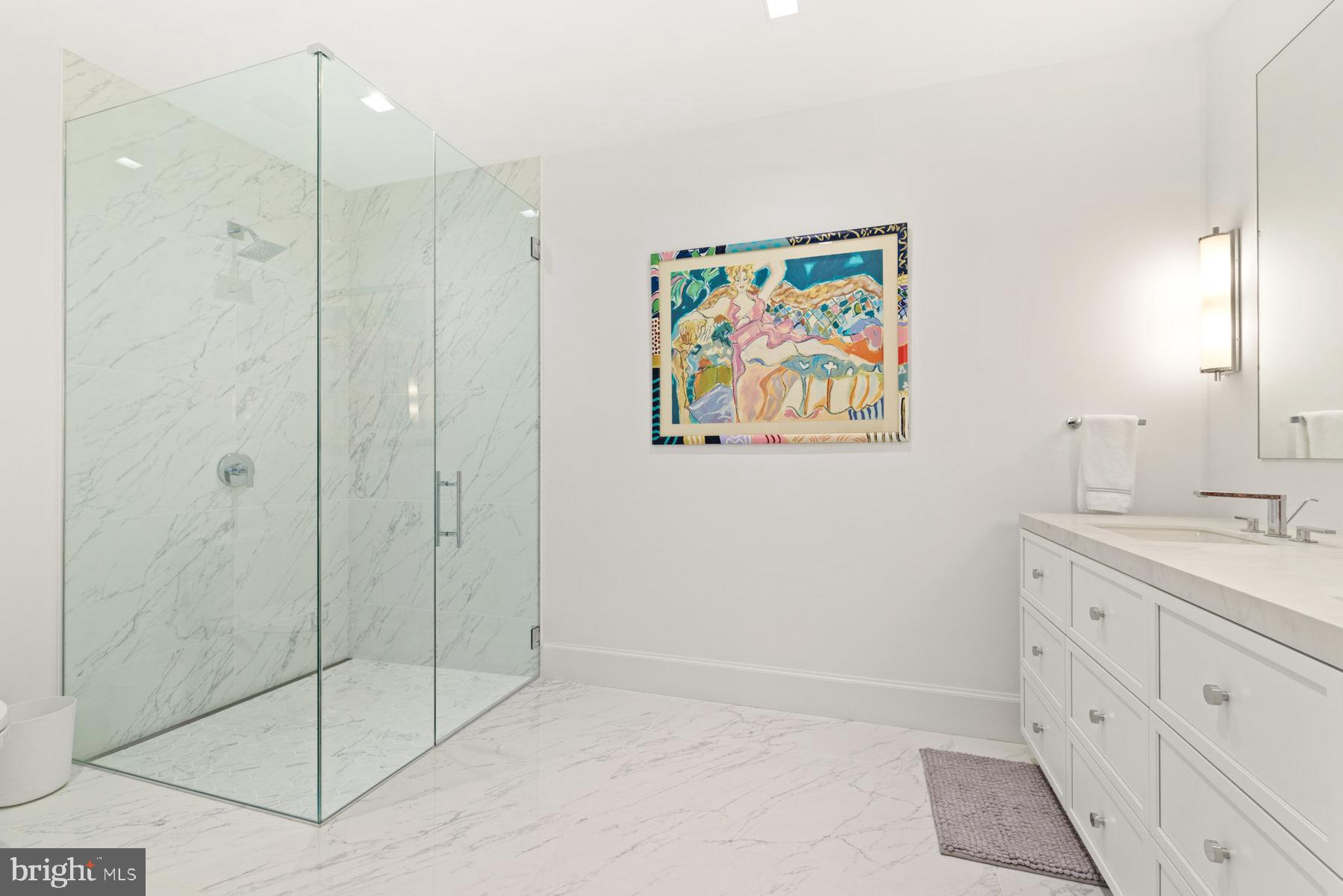 EASTPORT - Residential