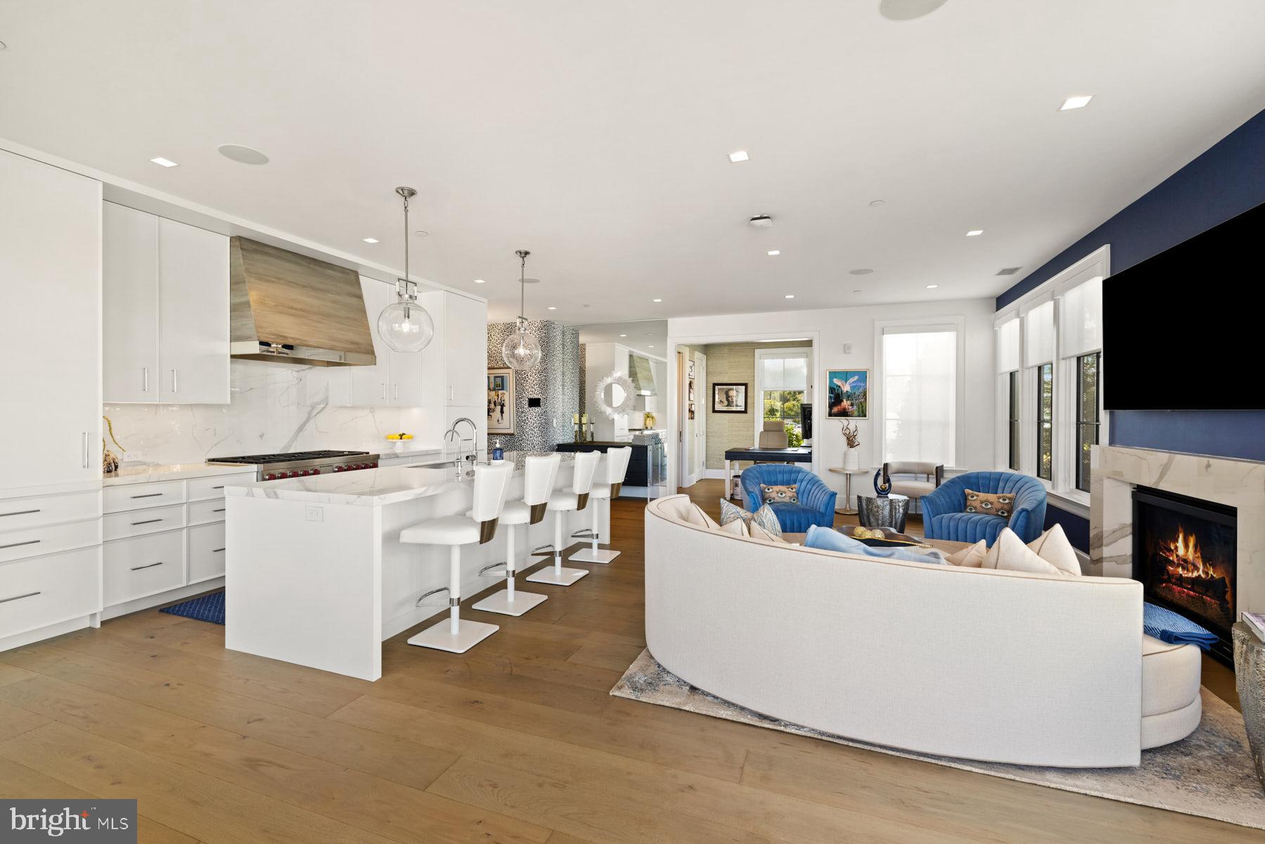 EASTPORT - Residential