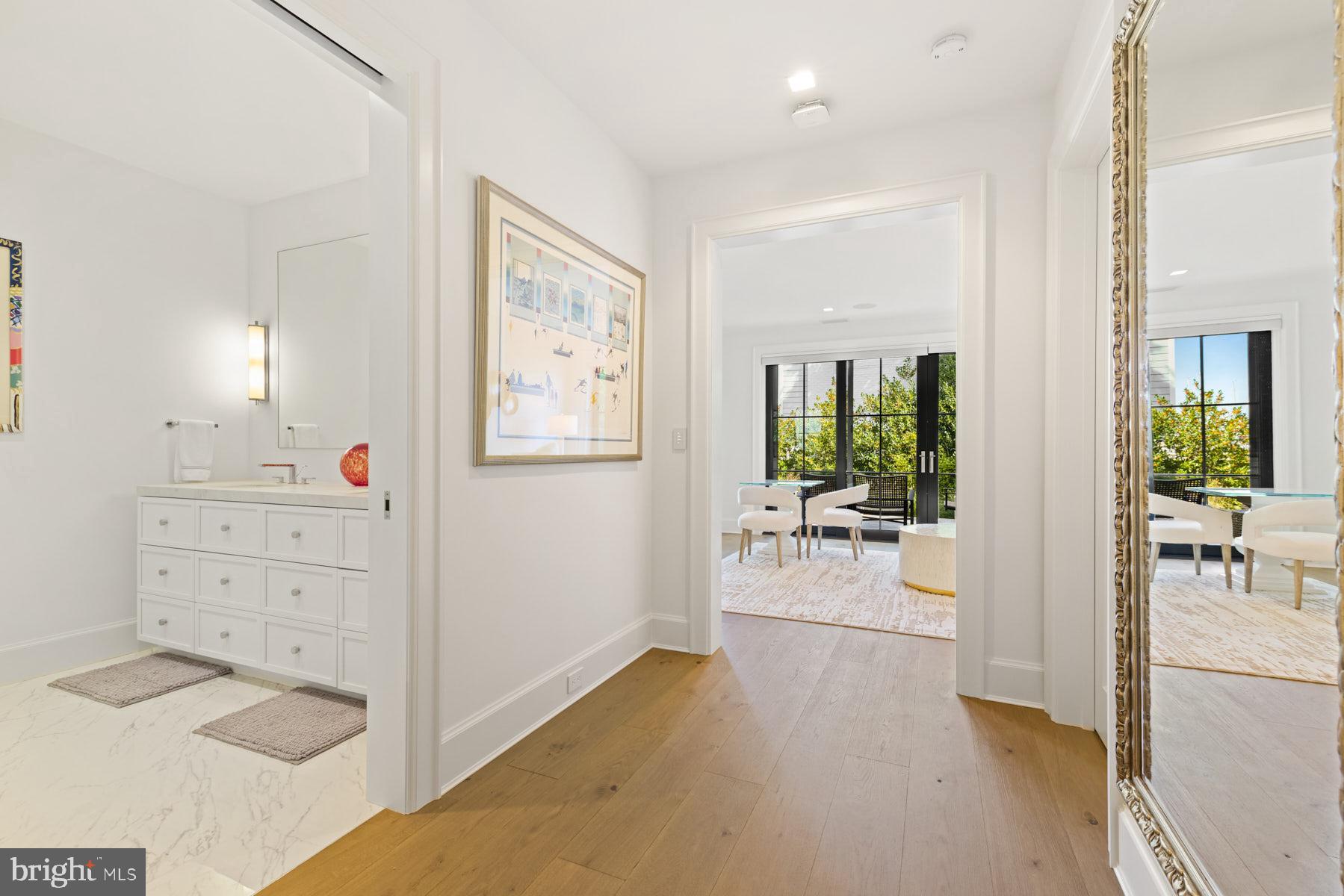 EASTPORT - Residential