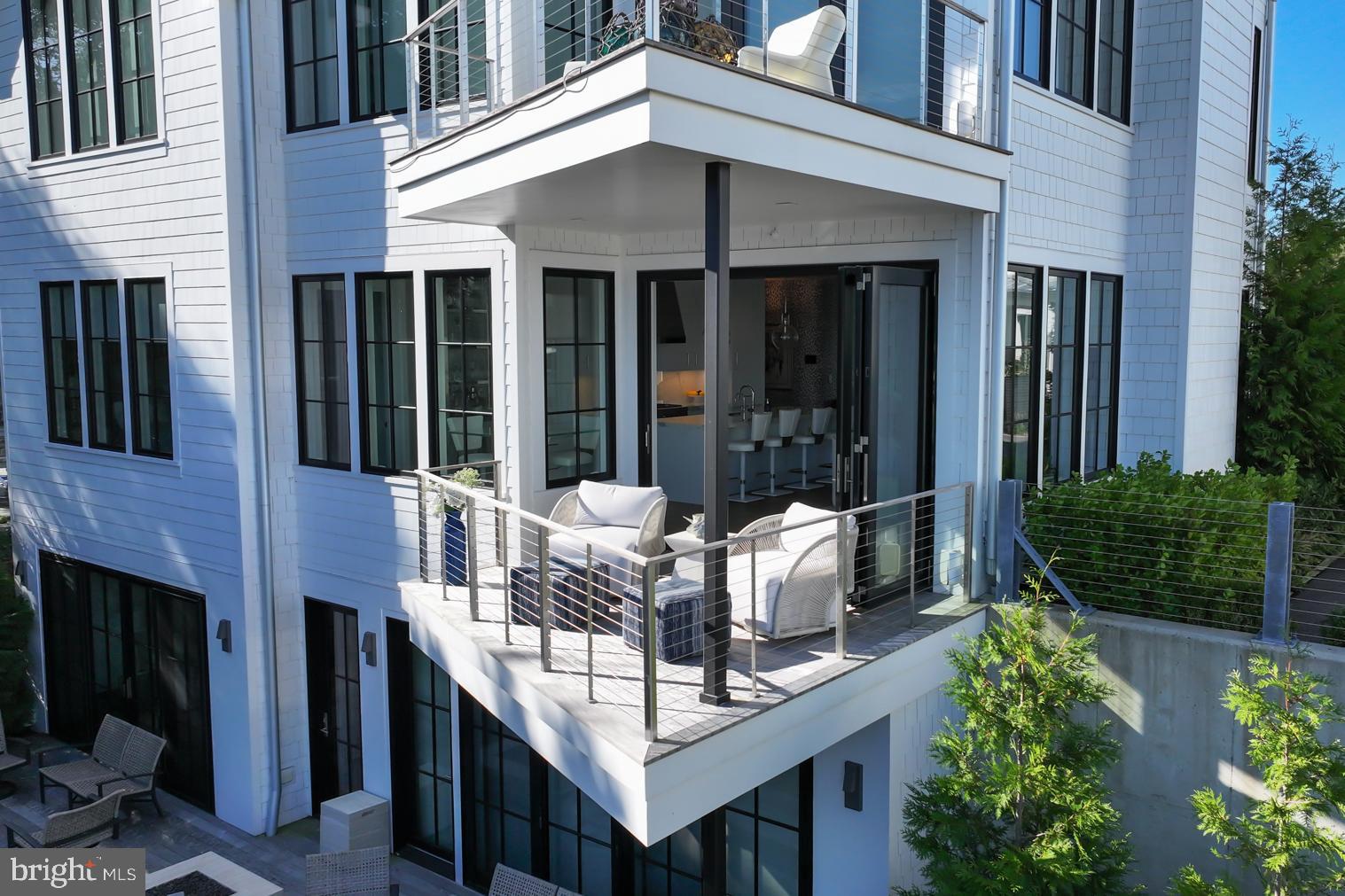 EASTPORT - Residential