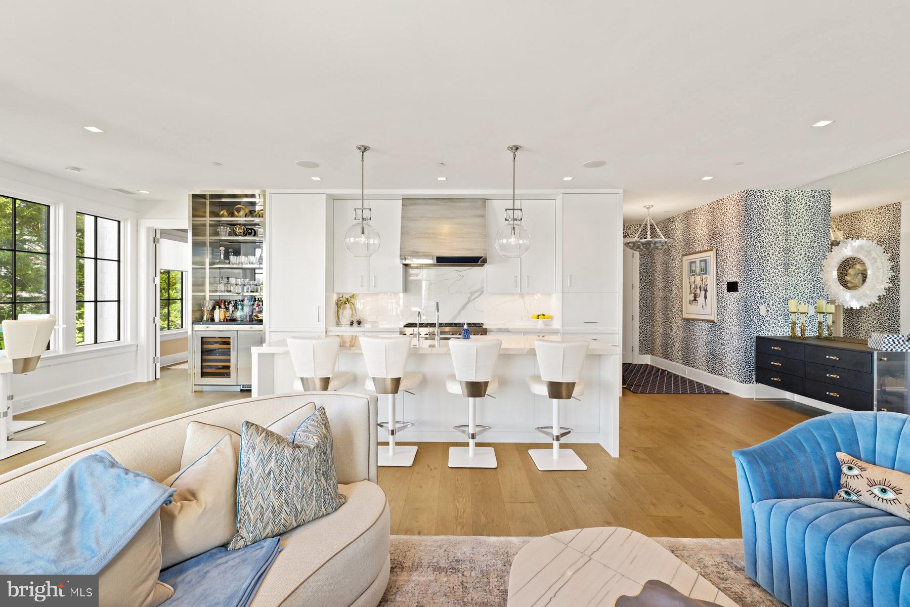 EASTPORT - Residential