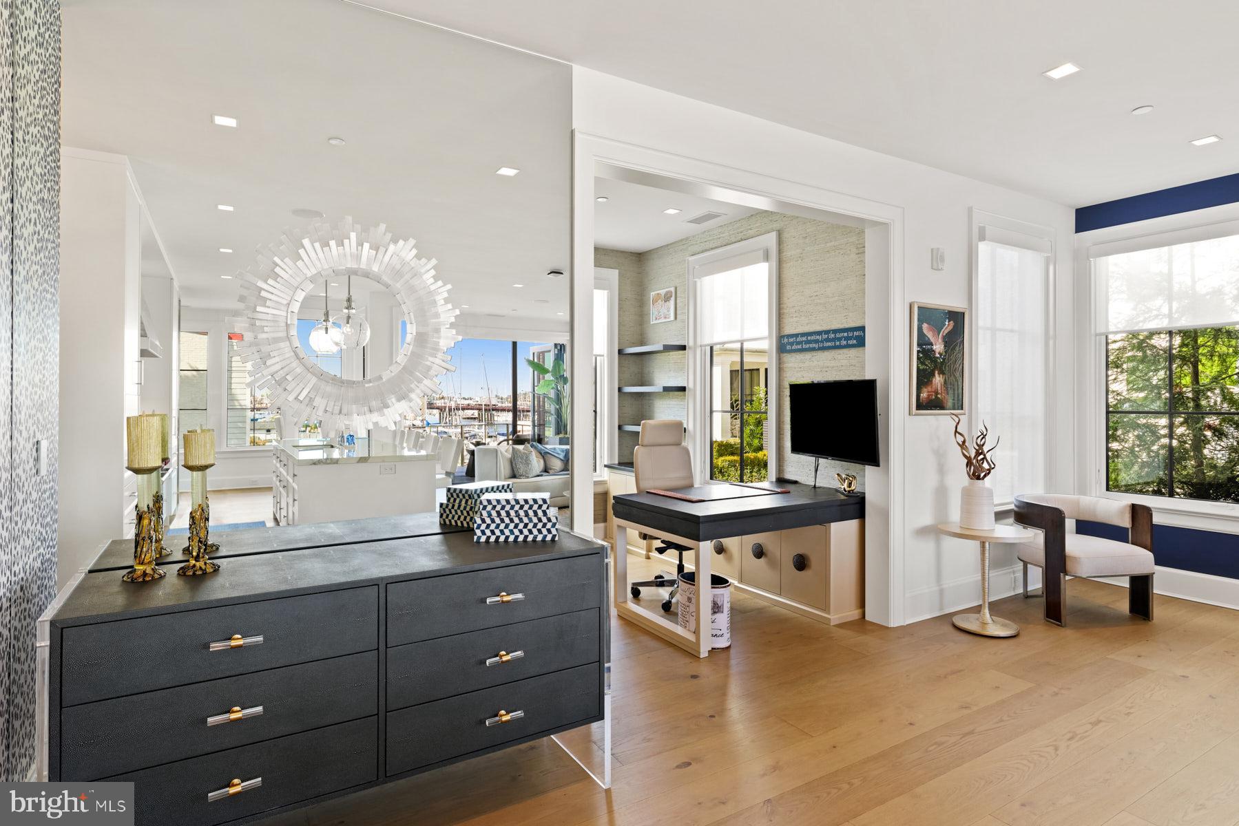 EASTPORT - Residential