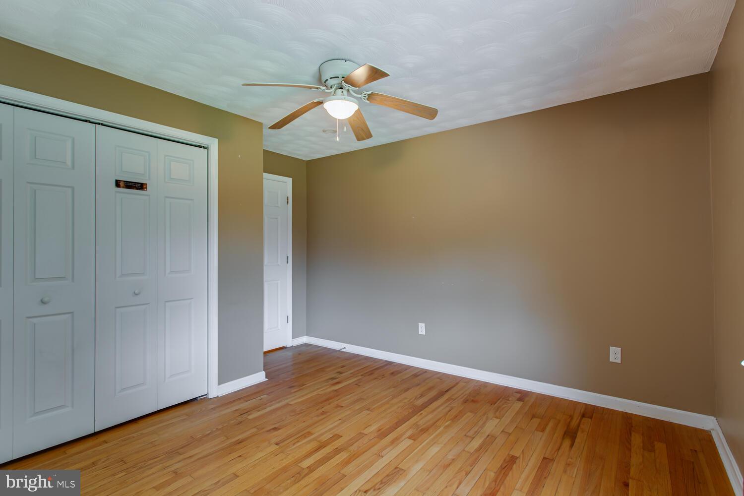 LAKE JAMESON - Residential