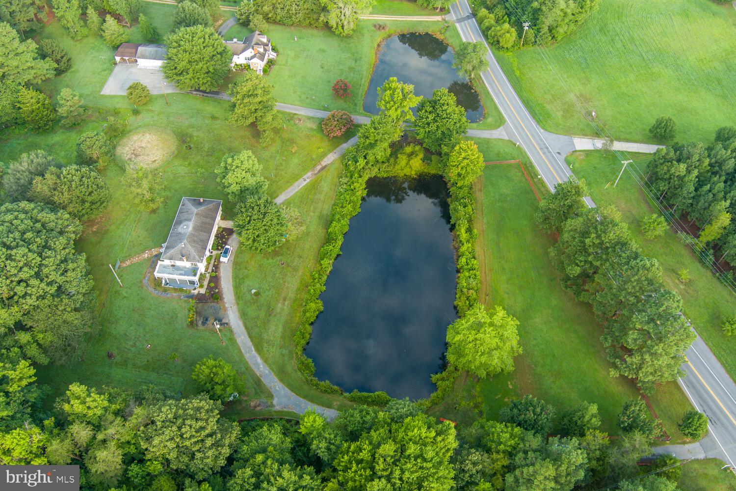 LAKE JAMESON - Residential