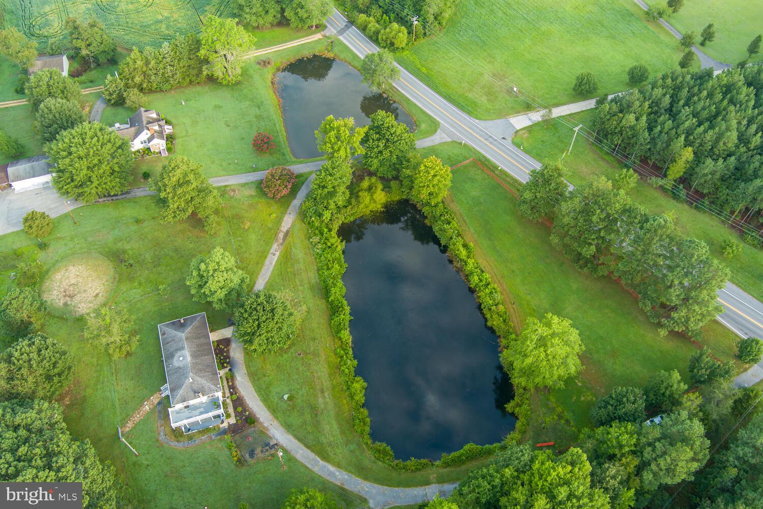 LAKE JAMESON - Residential