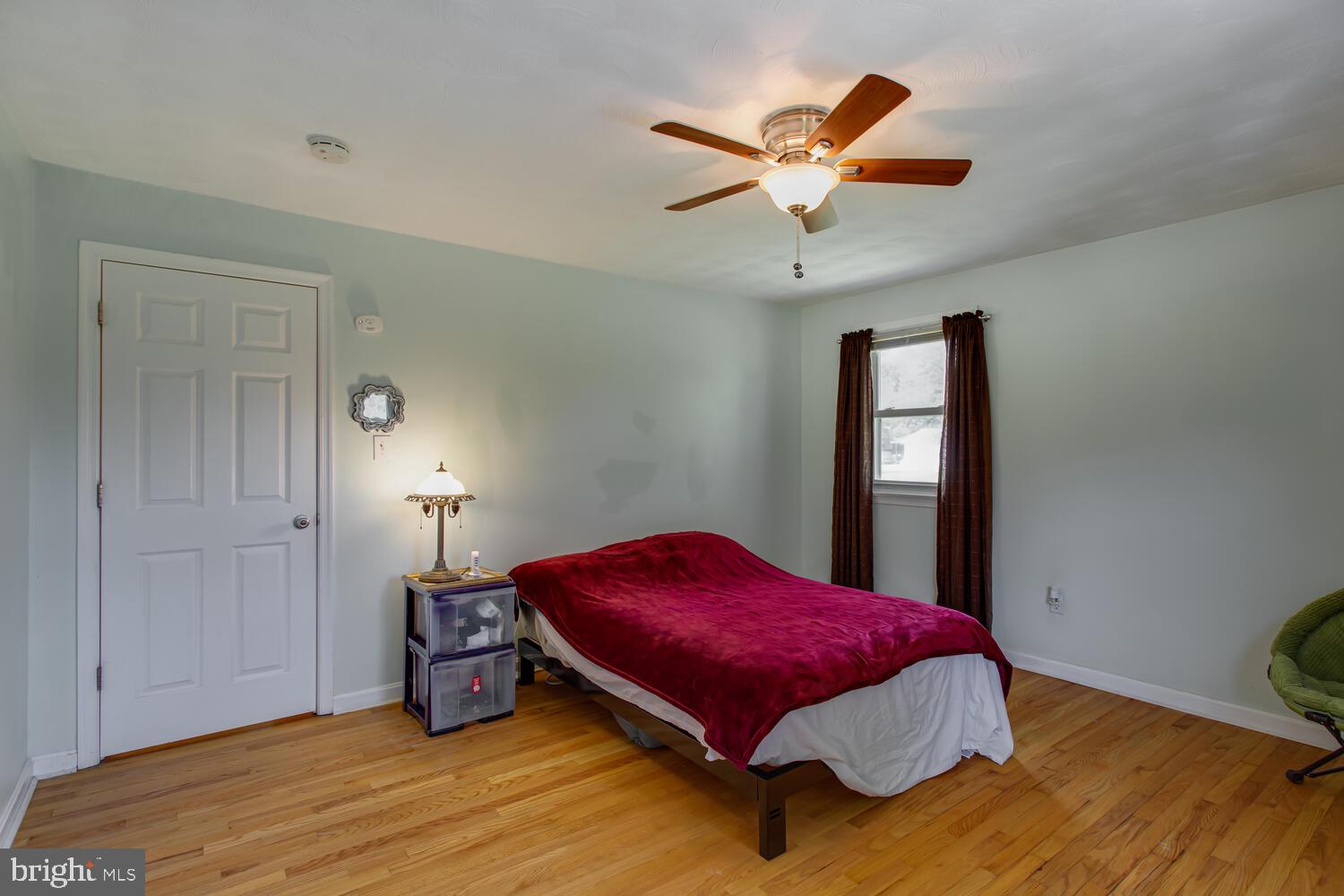 LAKE JAMESON - Residential