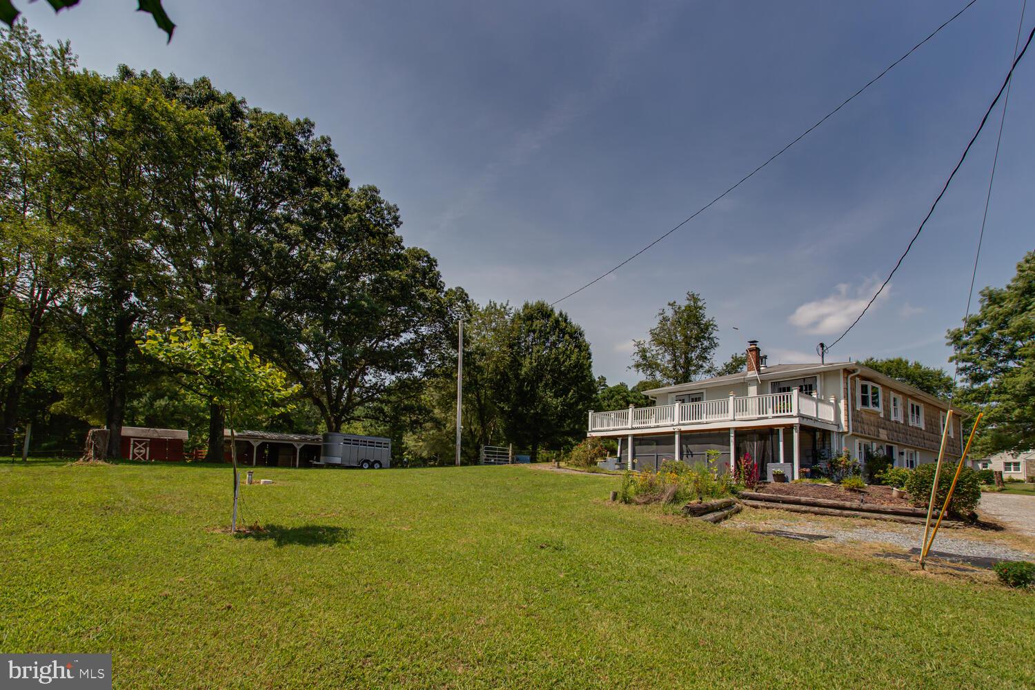 LAKE JAMESON - Residential